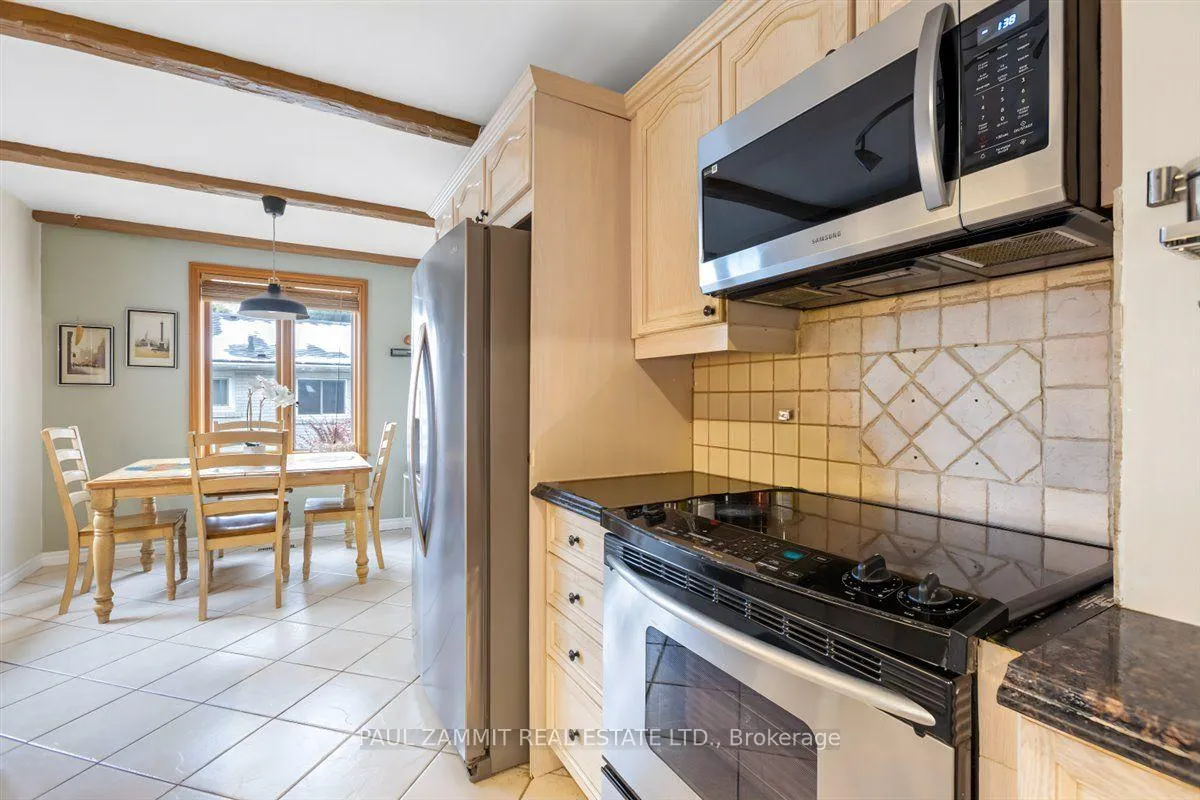Photo 17 of 1 Banquo Road, Markham, Thornhill — HOMEH