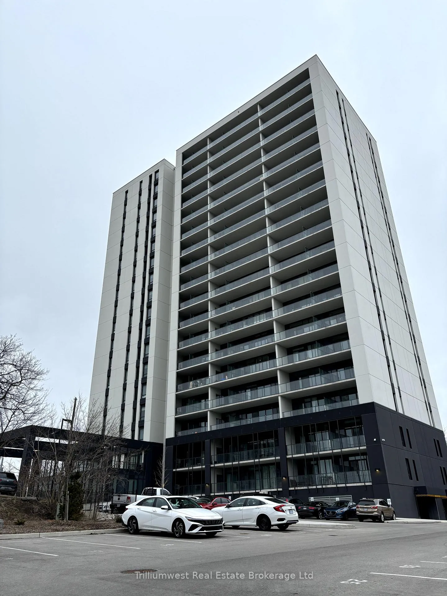 Photo 2 of Unit 410, 741 King Street W, Kitchener — HOMEH