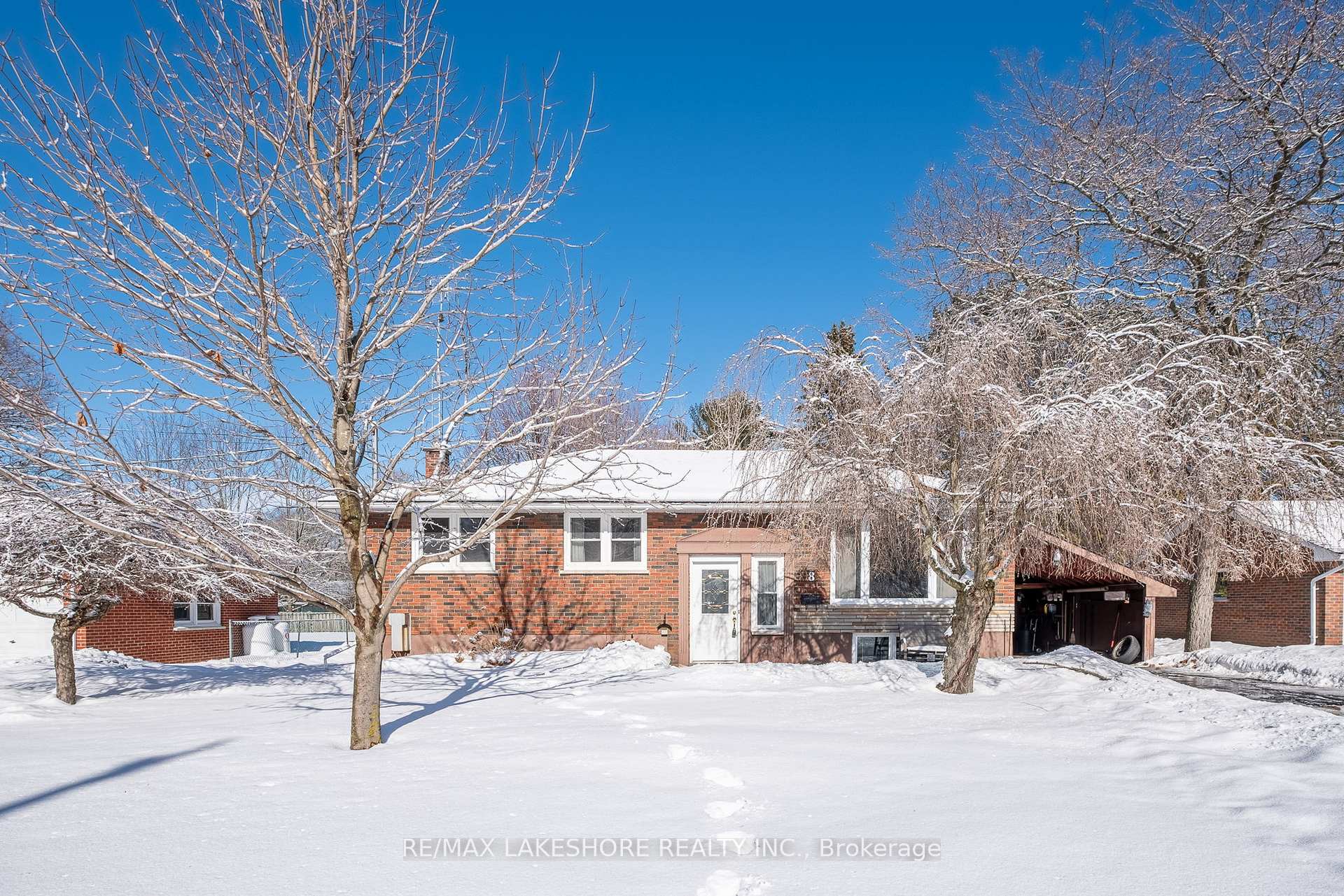 Photo 1 of 8 Hawthorne Avenue, Cobourg — HOMEH