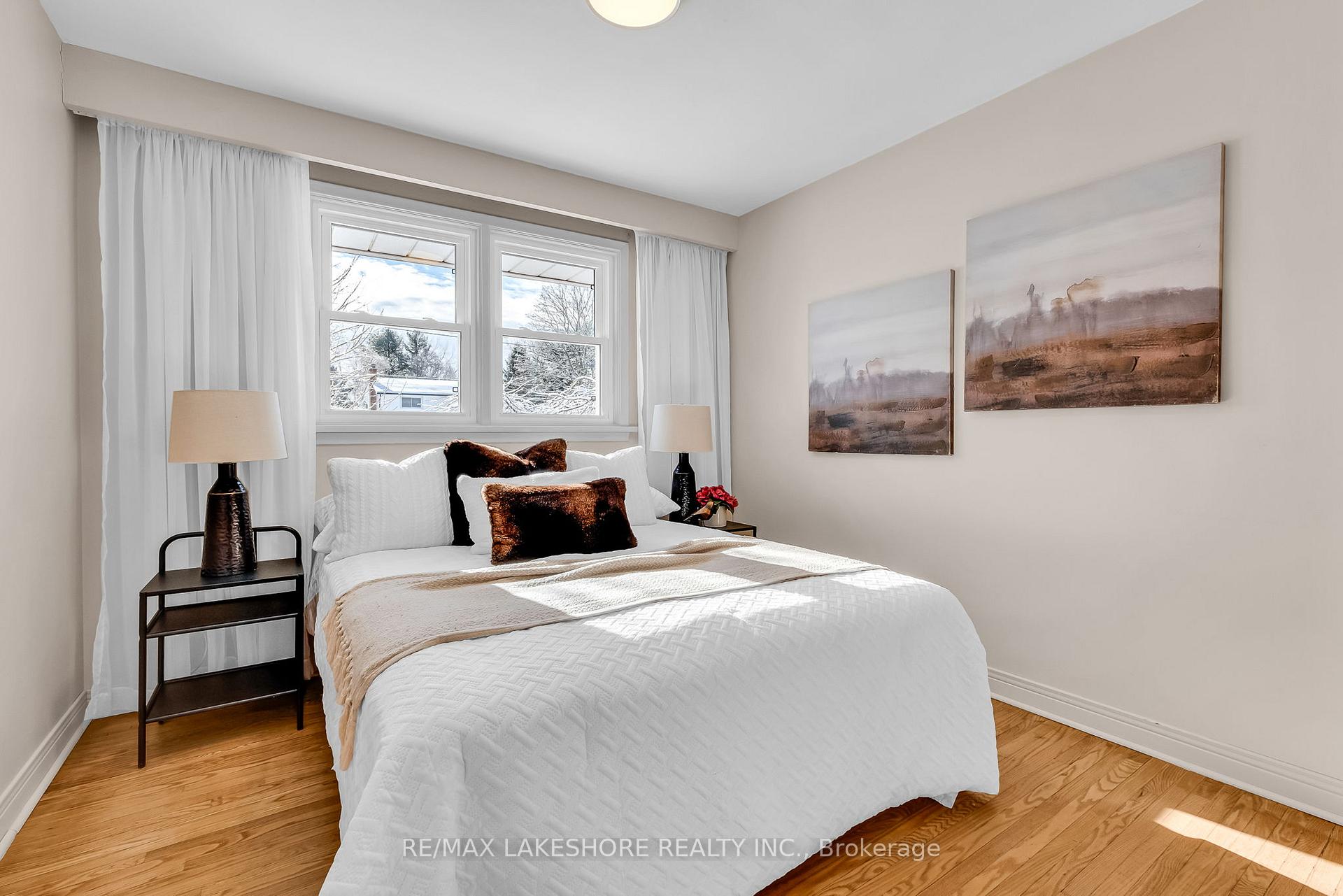 Photo 15 of 8 Hawthorne Avenue, Cobourg — HOMEH