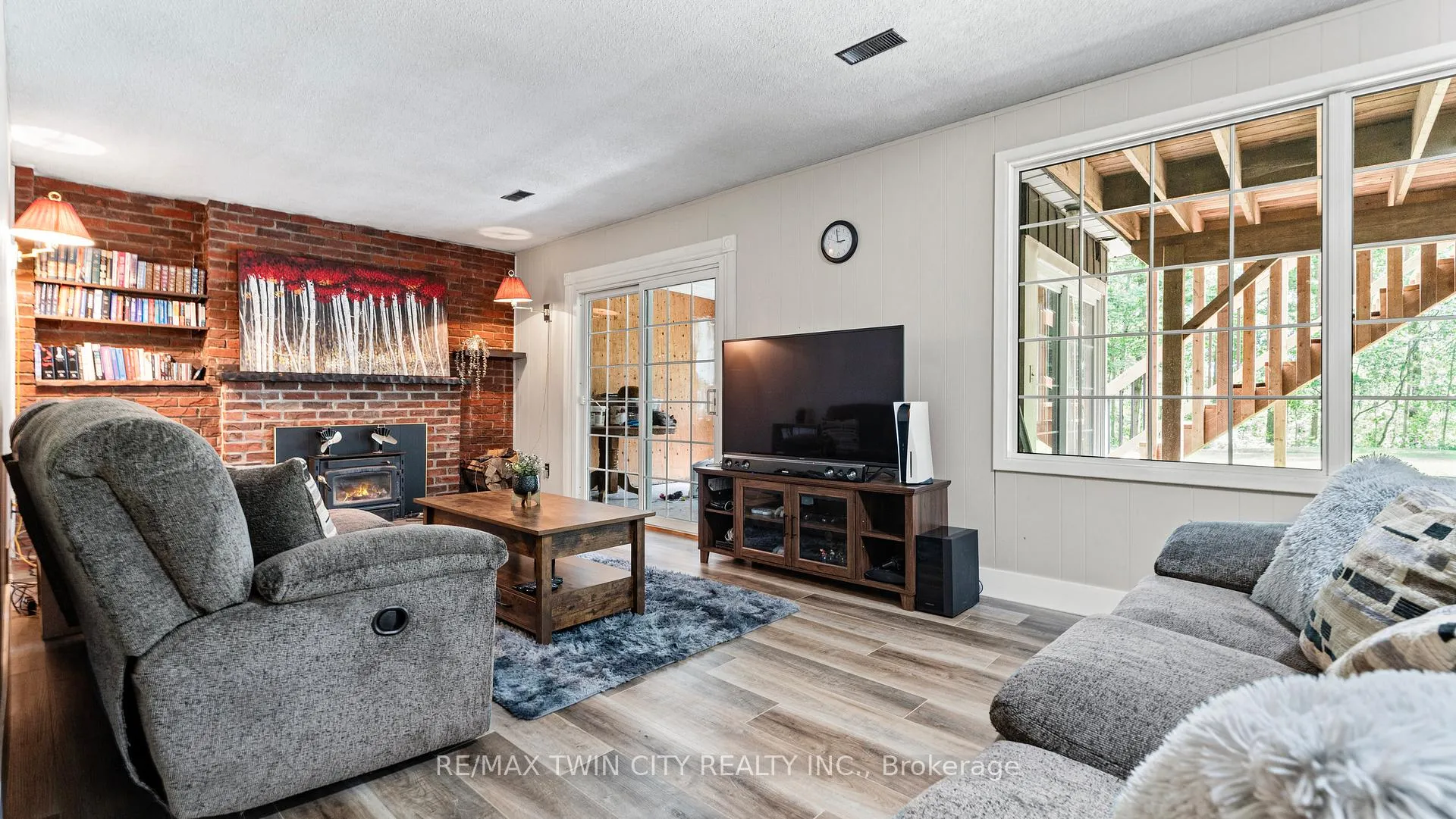 Photo 20 of 12 Campbell Farm Road, Brant, Brantford Twp — HOMEH