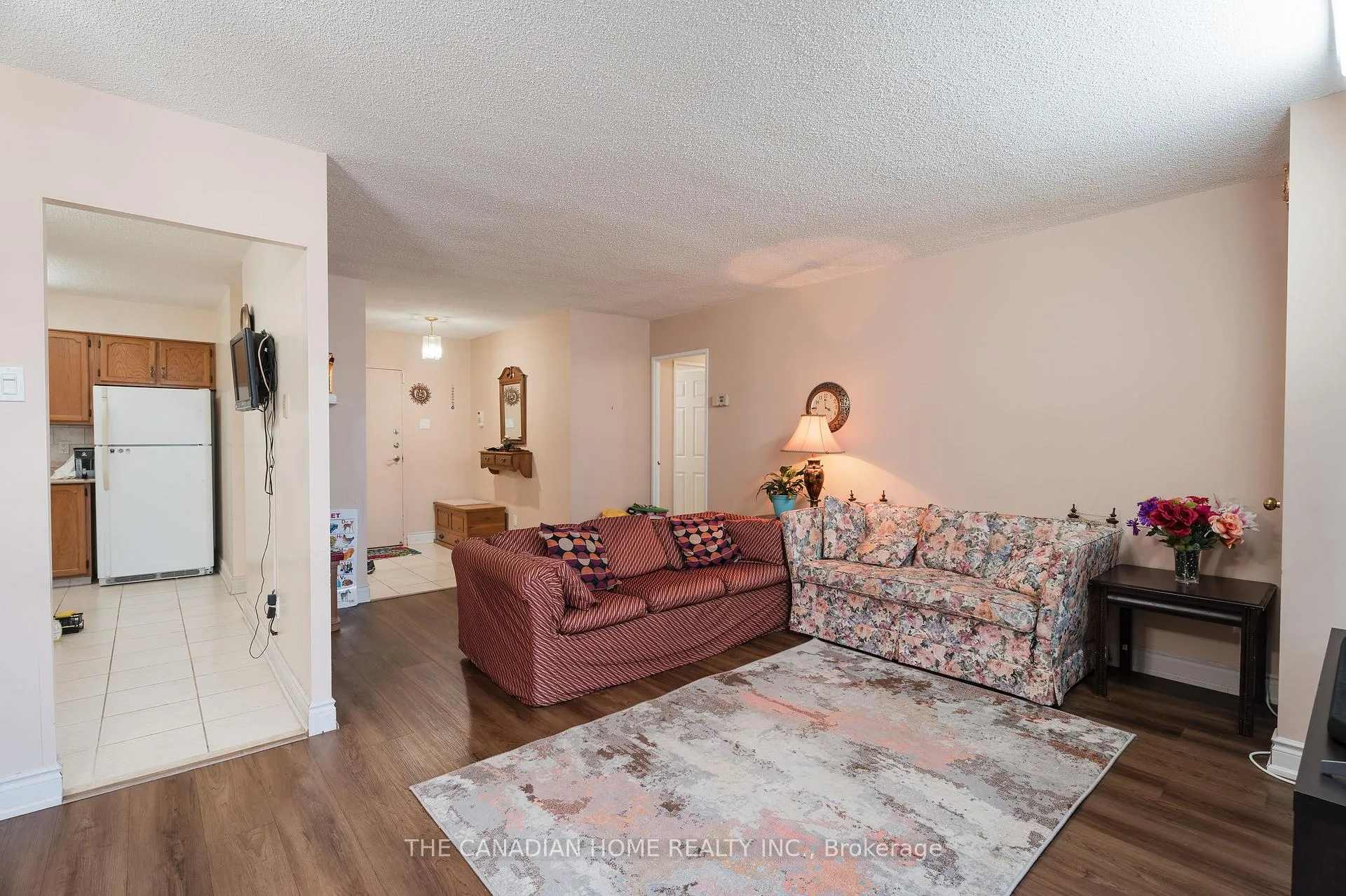 Photo 6 of Unit 1711, 8111 Yonge Street, Markham, Thornhill — HOMEH