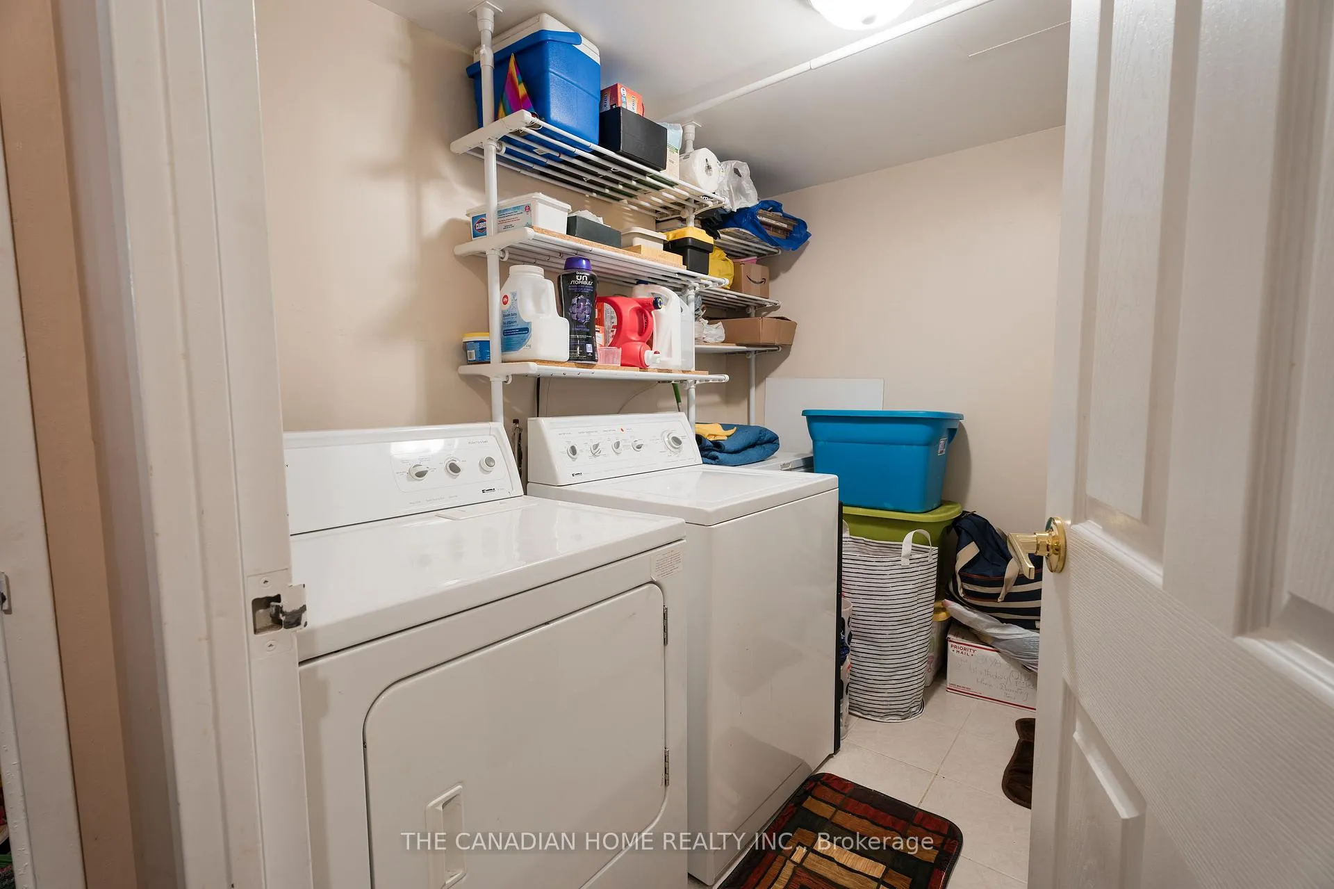 Photo 10 of Unit 1711, 8111 Yonge Street, Markham, Thornhill — HOMEH