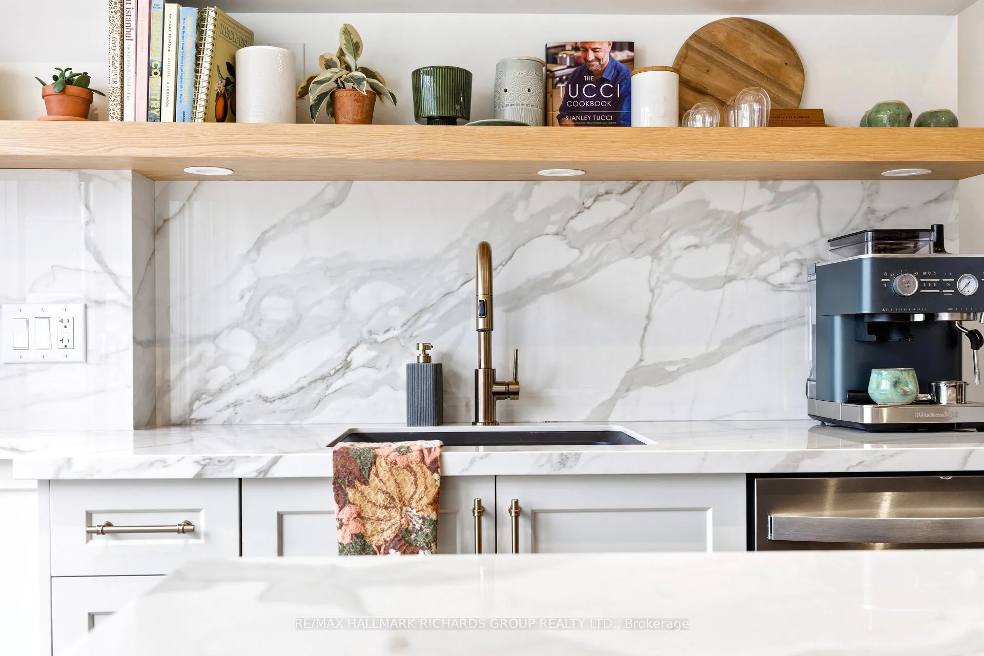 Photo 11 of 45 Devon Road, Toronto, East End-Danforth — HOMEH
