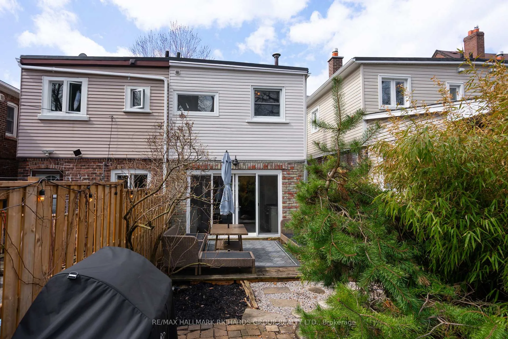 Photo 20 of 45 Devon Road, Toronto, East End-Danforth — HOMEH