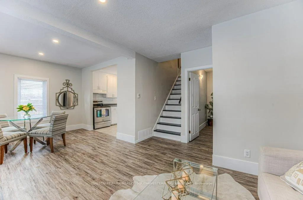 Photo 8 of 43 Barclay Avenue, Kitchener — HOMEH