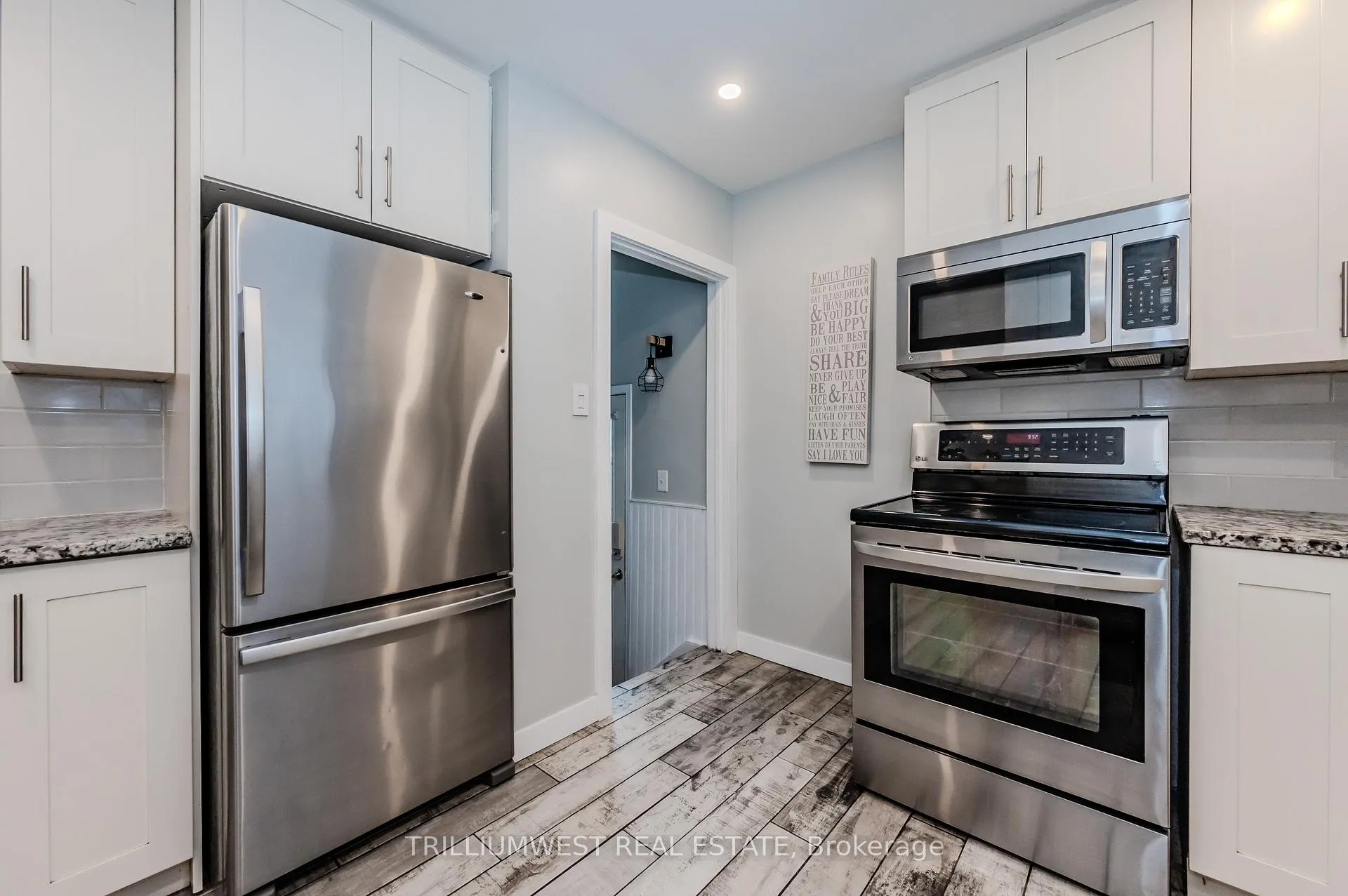 Photo 11 of 196 Edwin Street, Waterloo — HOMEH