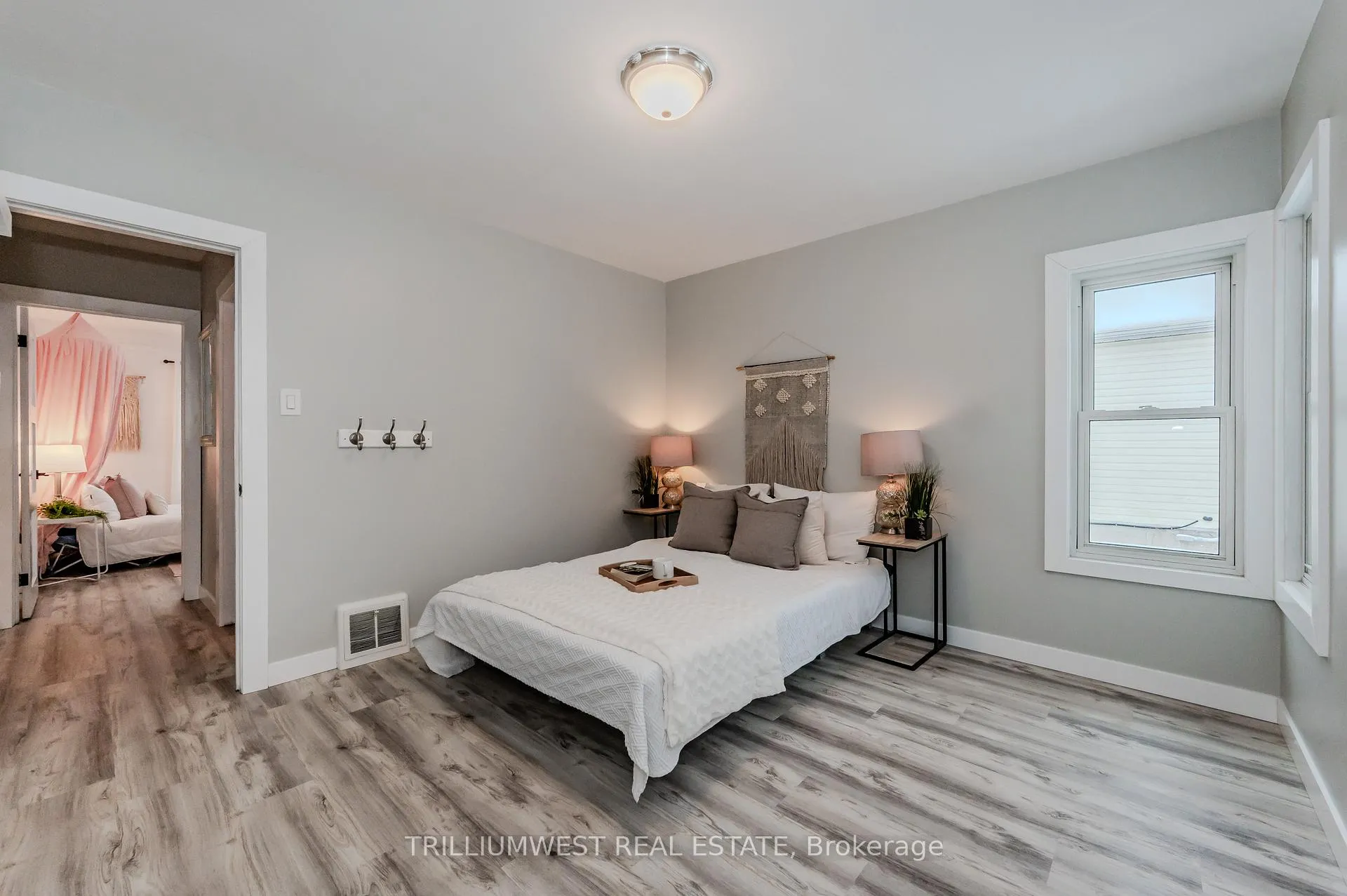 Photo 15 of 196 Edwin Street, Waterloo — HOMEH