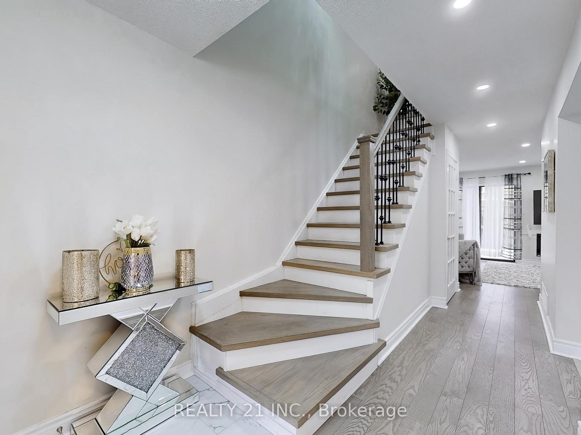 Photo 14 of 12 Raine Drive, Ajax, Central — HOMEH