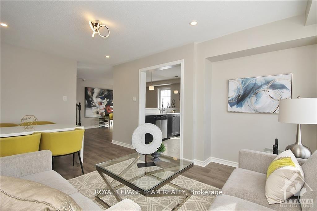 Photo 8 of 273 Brassy Minnow Crescent, Ottawa, Barrhaven - Half Moon Bay — HOMEH