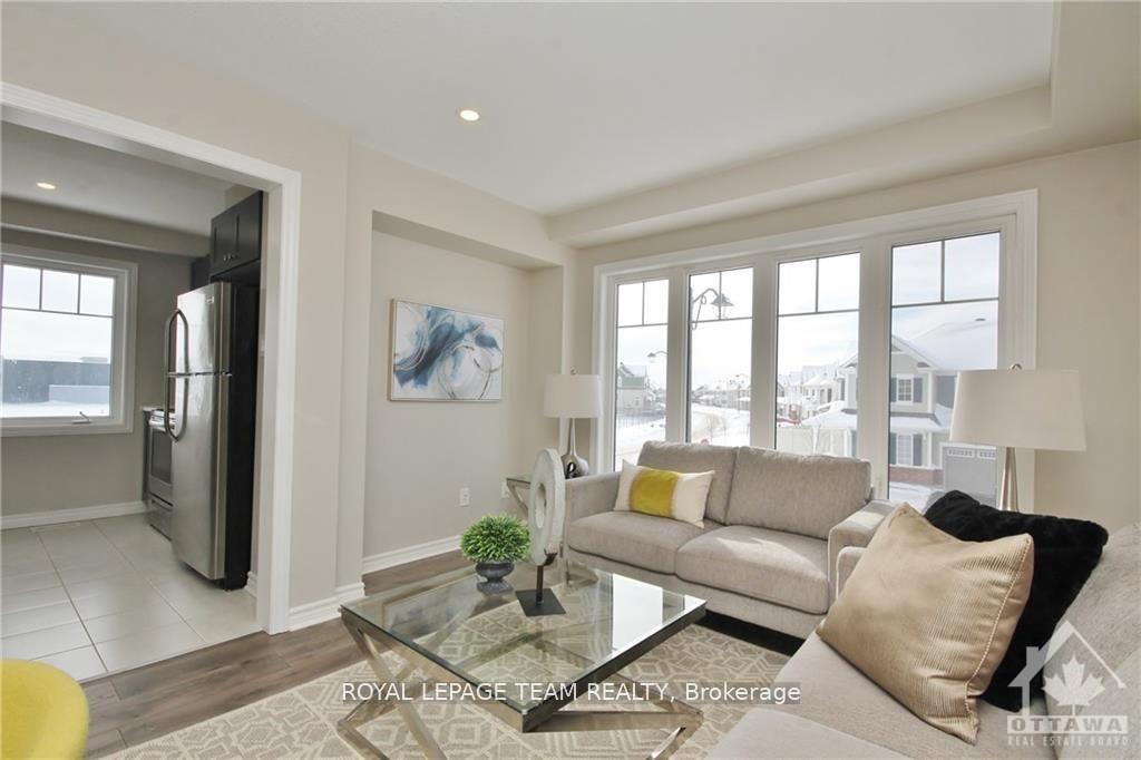Photo 9 of 273 Brassy Minnow Crescent, Ottawa, Barrhaven - Half Moon Bay — HOMEH