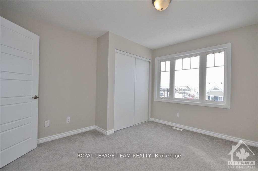 Photo 18 of 273 Brassy Minnow Crescent, Ottawa, Barrhaven - Half Moon Bay — HOMEH