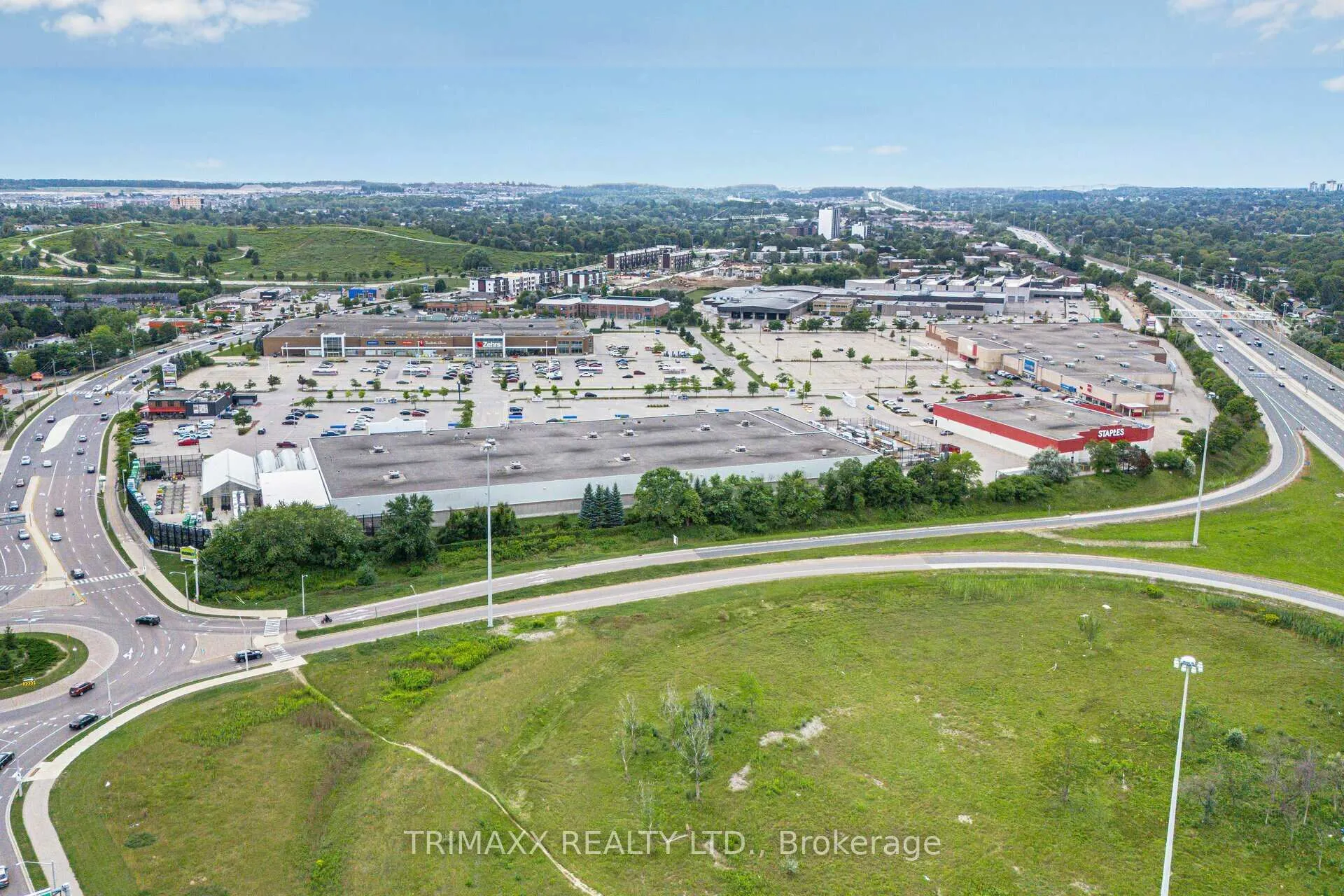 Photo 40 of 452 Ottawa Street S, Kitchener — HOMEH