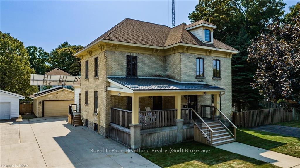 Photo 1 of 123 Elgin Avenue W, Goderich, Goderich (Town) — HOMEH