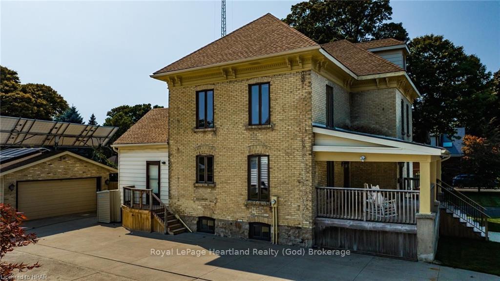 Photo 37 of 123 Elgin Avenue W, Goderich, Goderich (Town) — HOMEH