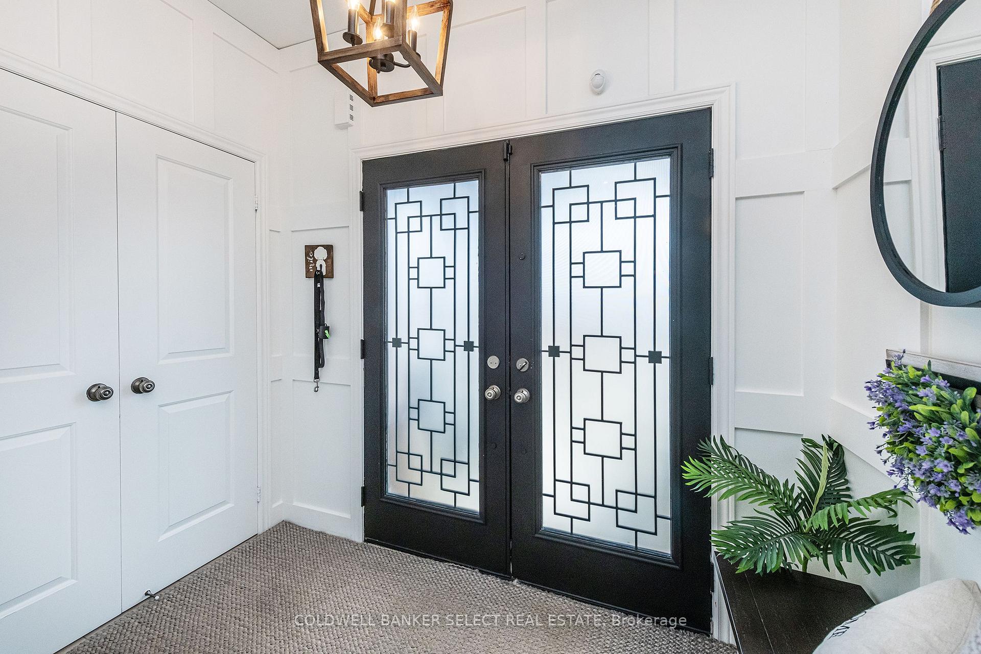 Photo 5 of 47 Mccardy Court, Caledon, Caledon East — HOMEH