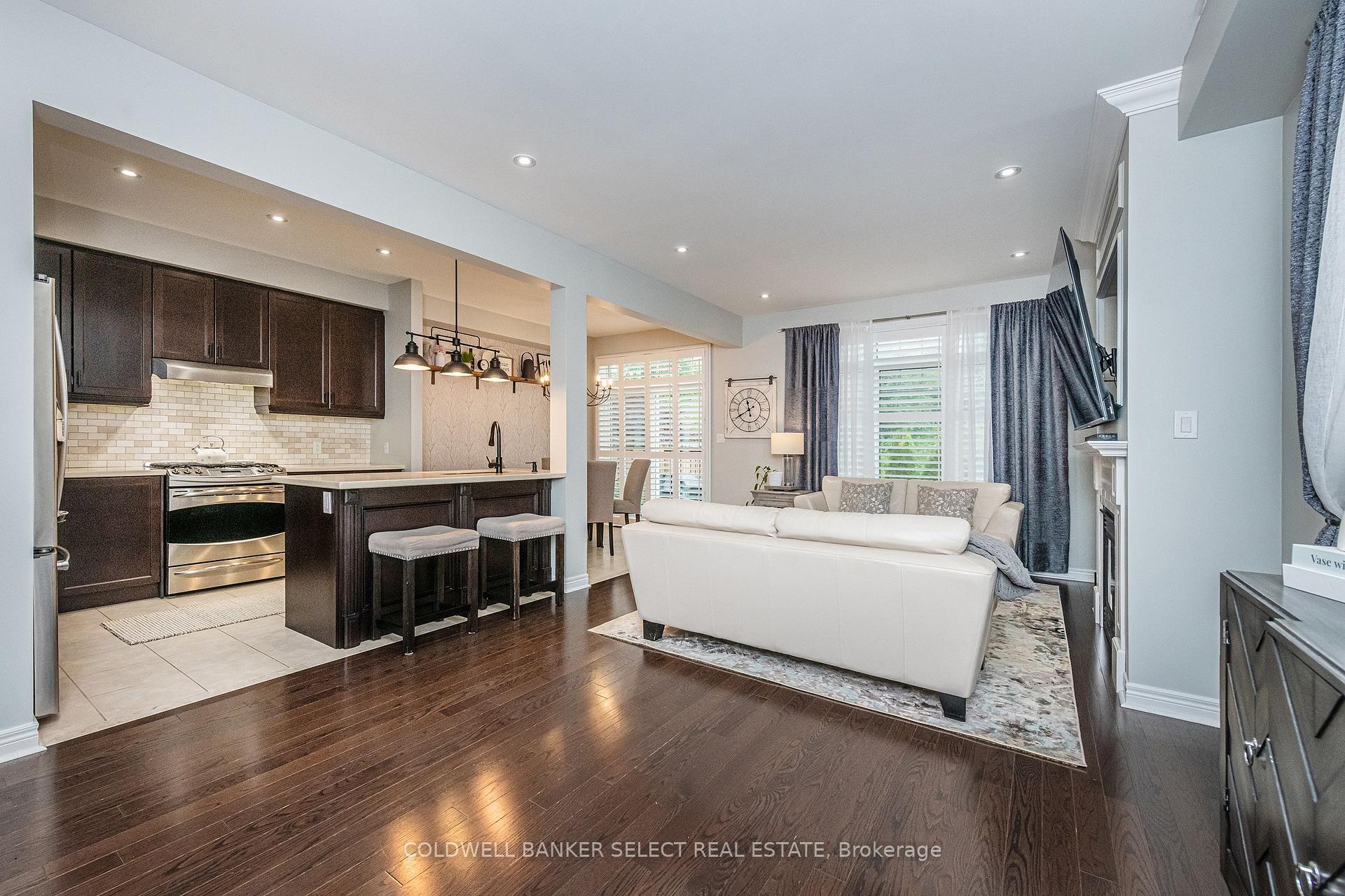 Photo 12 of 47 Mccardy Court, Caledon, Caledon East — HOMEH