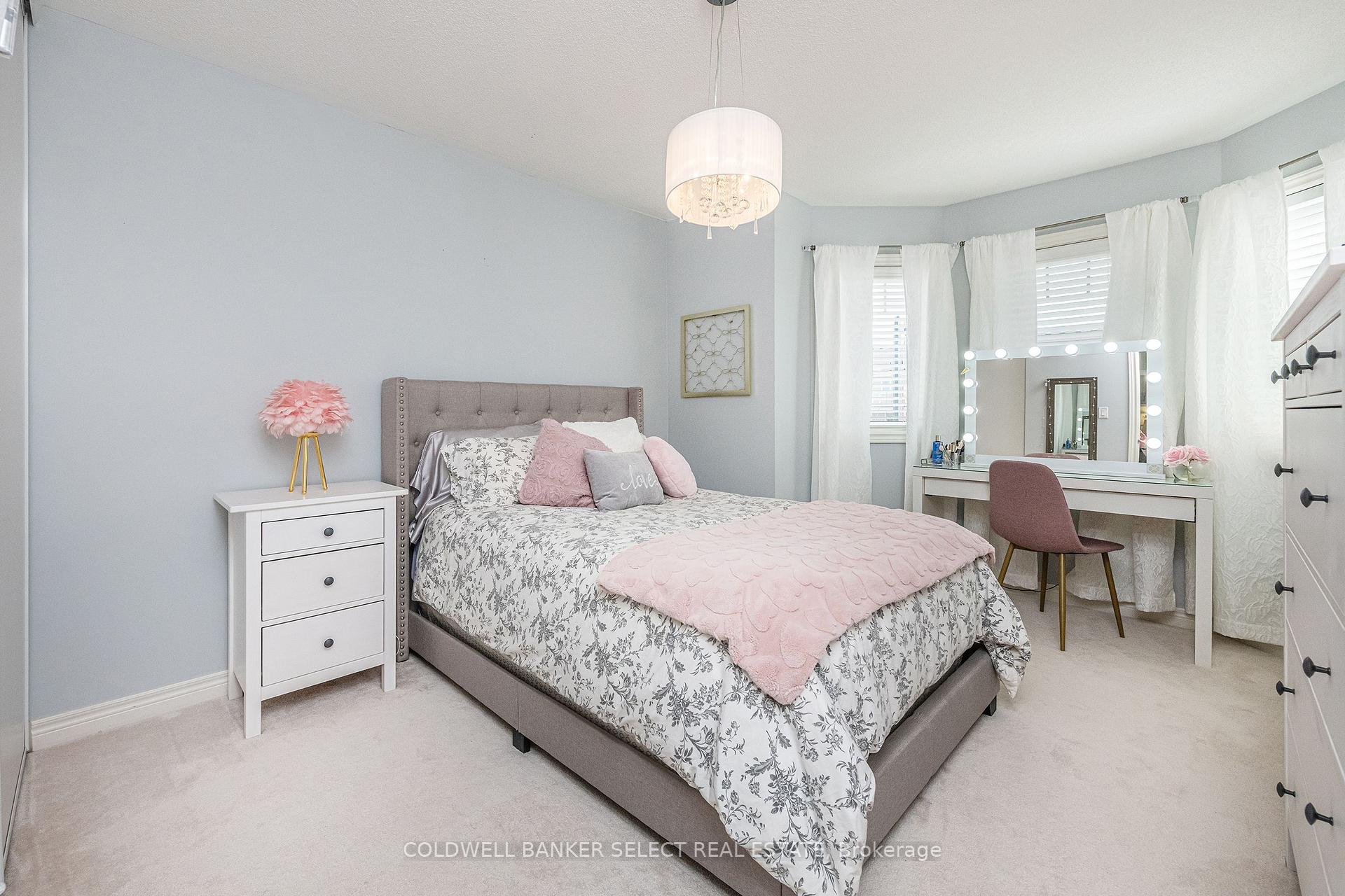 Photo 22 of 47 Mccardy Court, Caledon, Caledon East — HOMEH