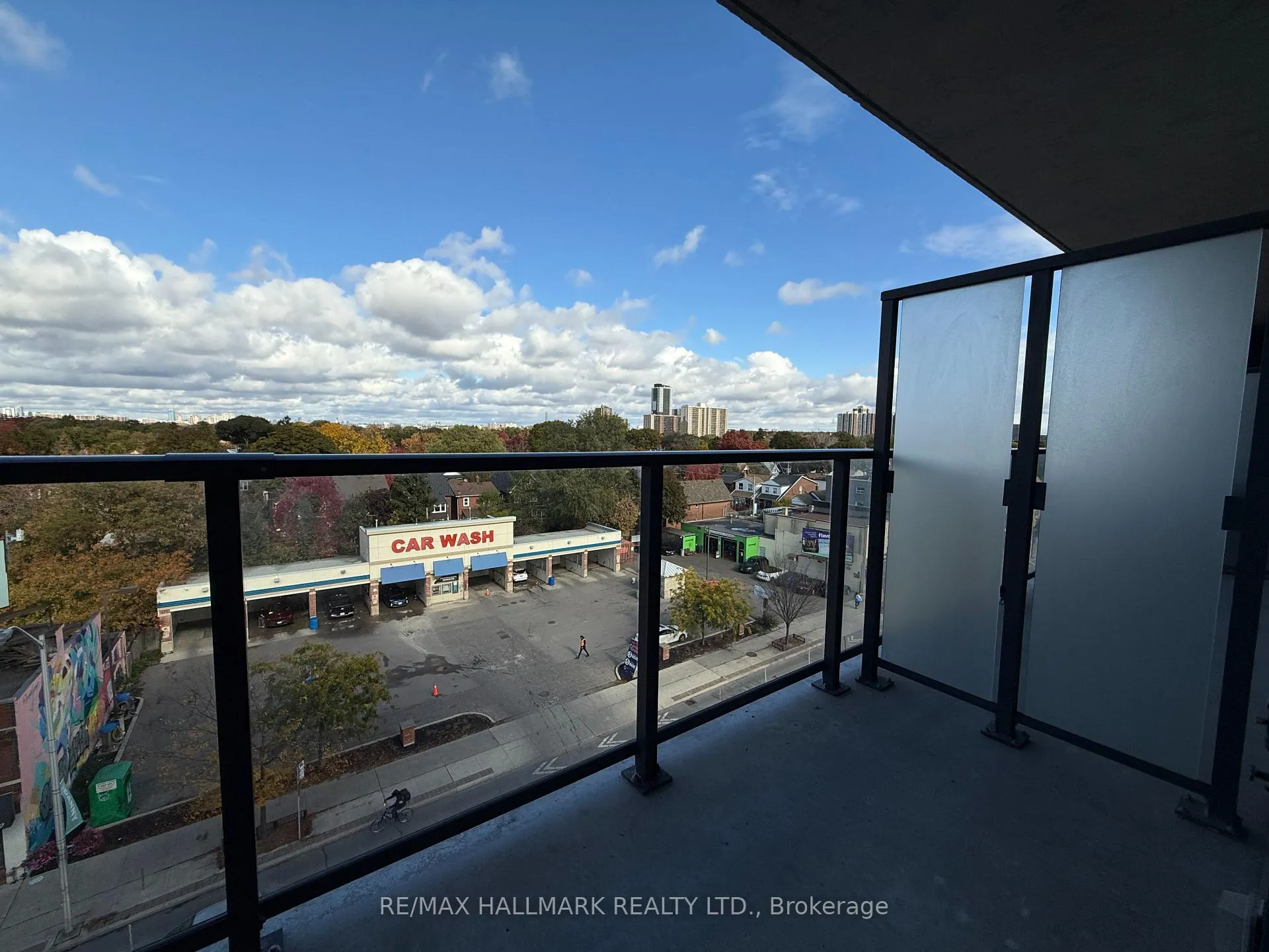 Photo 13 of Unit 606, 2369 Danforth Avenue, Toronto, East End-Danforth — HOMEH