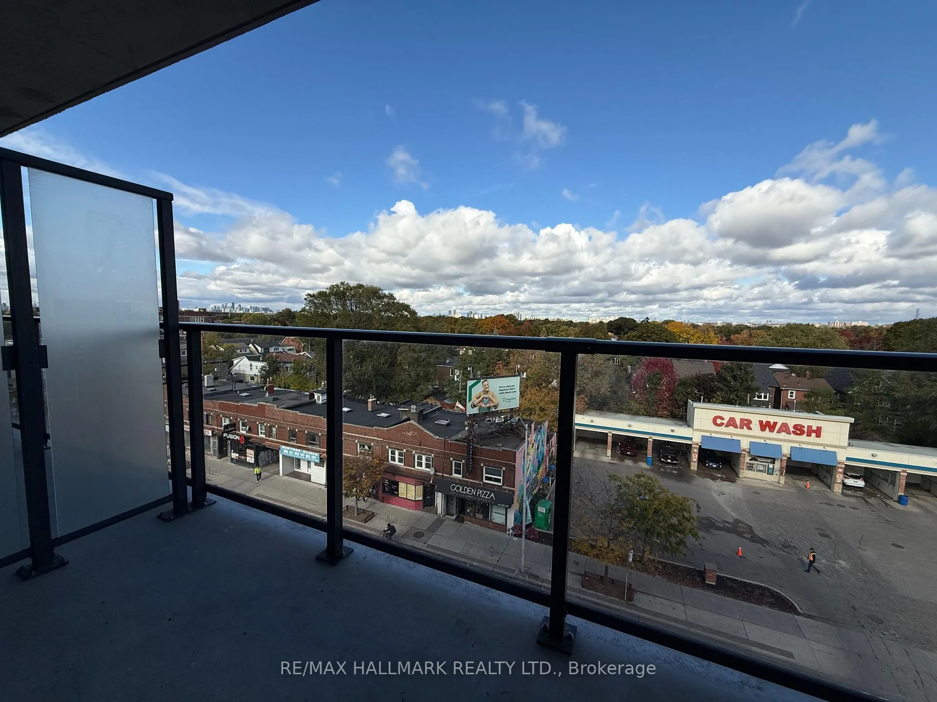 Photo 14 of Unit 606, 2369 Danforth Avenue, Toronto, East End-Danforth — HOMEH