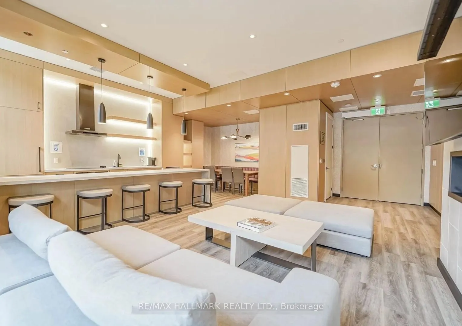 Photo 17 of Unit 606, 2369 Danforth Avenue, Toronto, East End-Danforth — HOMEH