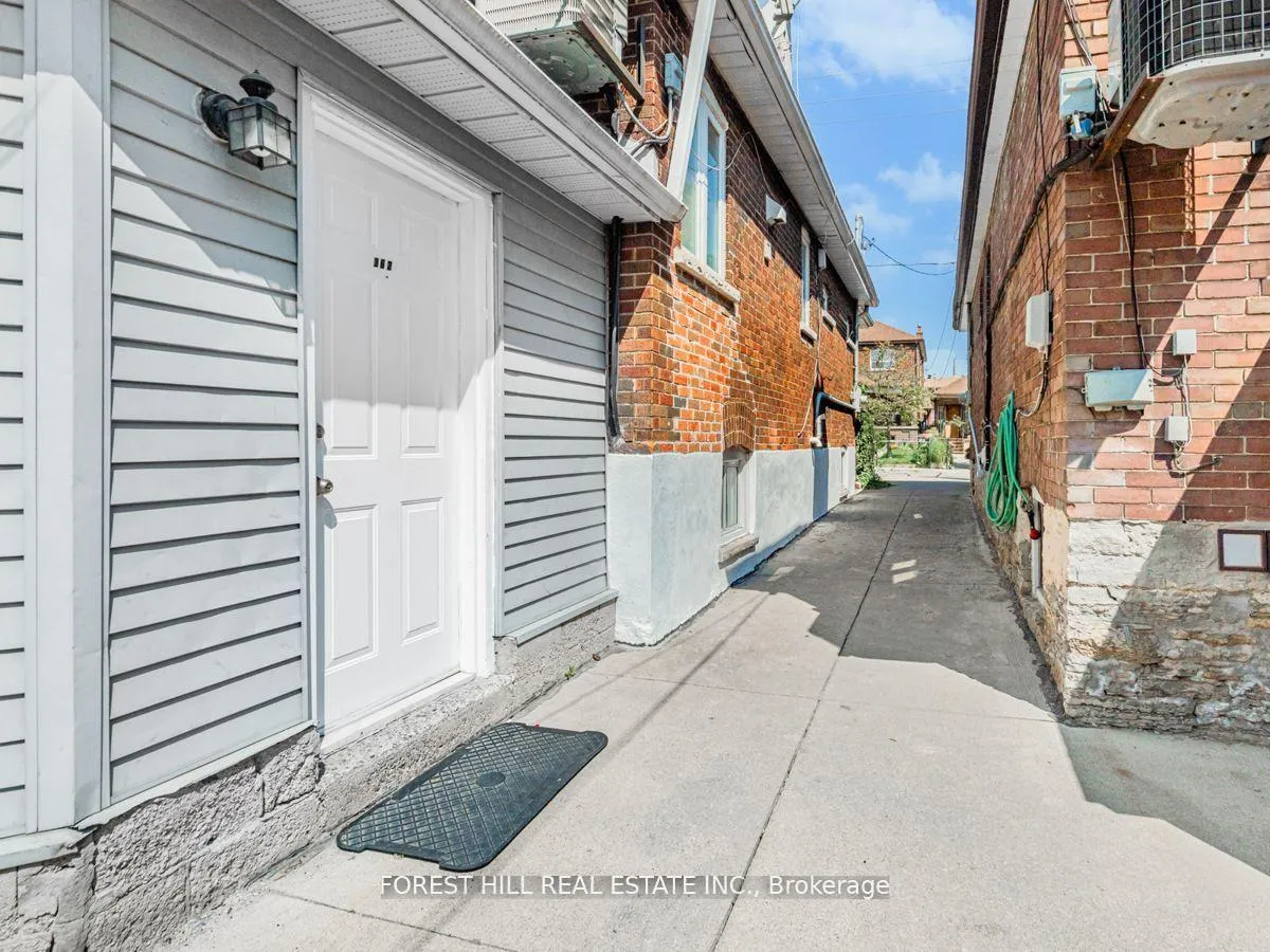 Photo 14 of 362 Northcliffe Boulevard, Toronto, Oakwood Village — HOMEH
