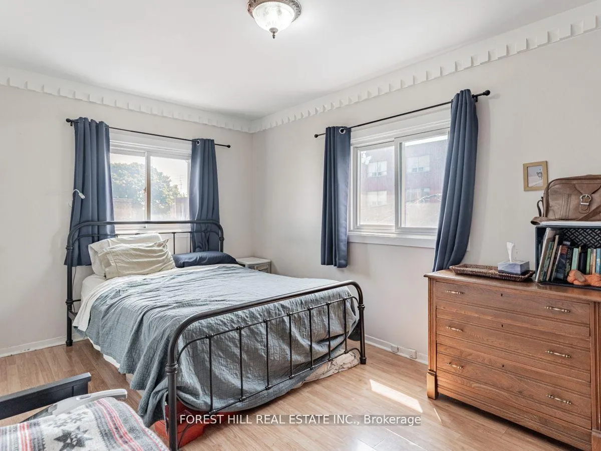 Photo 19 of 362 Northcliffe Boulevard, Toronto, Oakwood Village — HOMEH