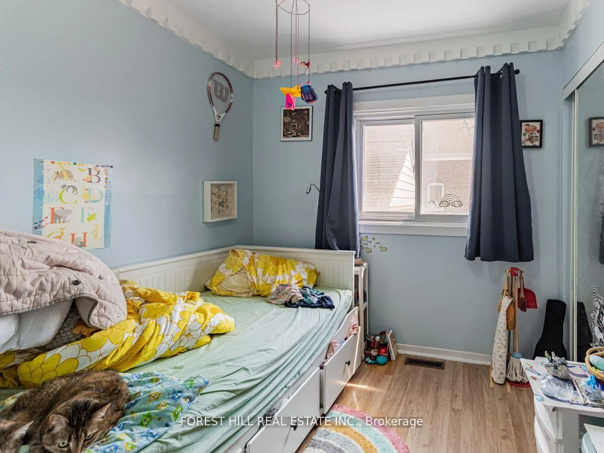 Photo 20 of 362 Northcliffe Boulevard, Toronto, Oakwood Village — HOMEH
