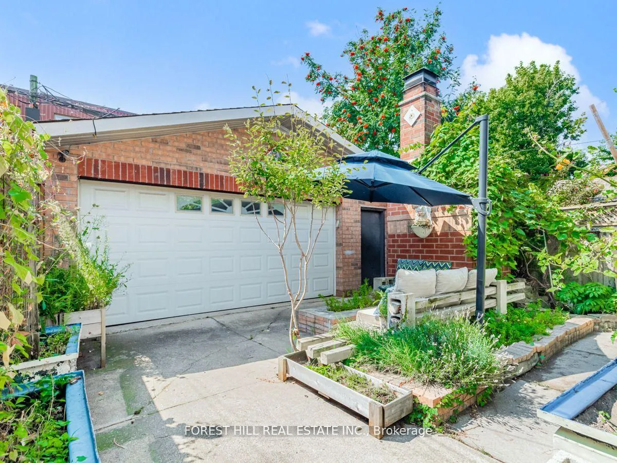 Photo 28 of 362 Northcliffe Boulevard, Toronto, Oakwood Village — HOMEH