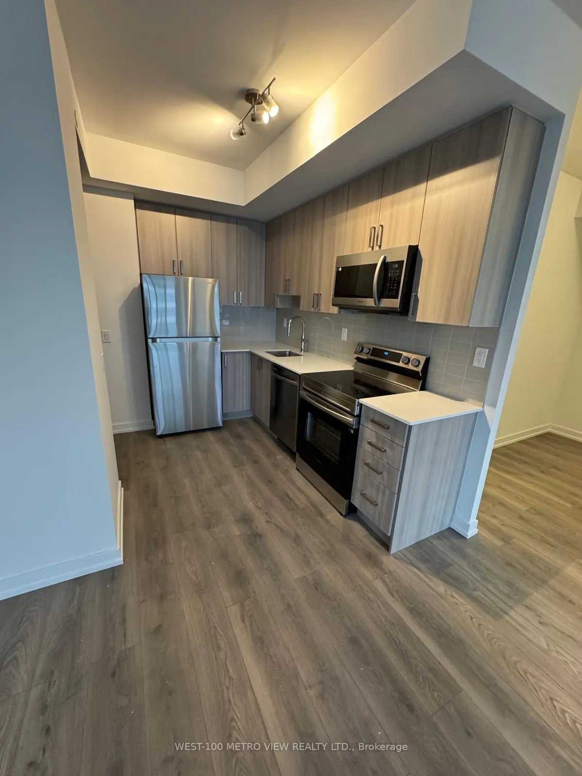 Photo 2 of Unit 2605, 1435 Celebration Drive, Pickering, Bay Ridges — HOMEH