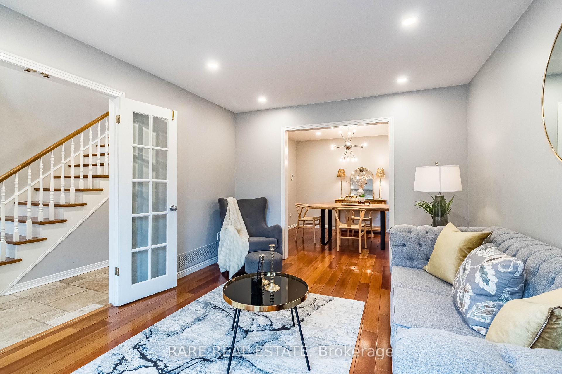 Photo 8 of 2446 Overton Drive, Burlington, Brant Hills — HOMEH