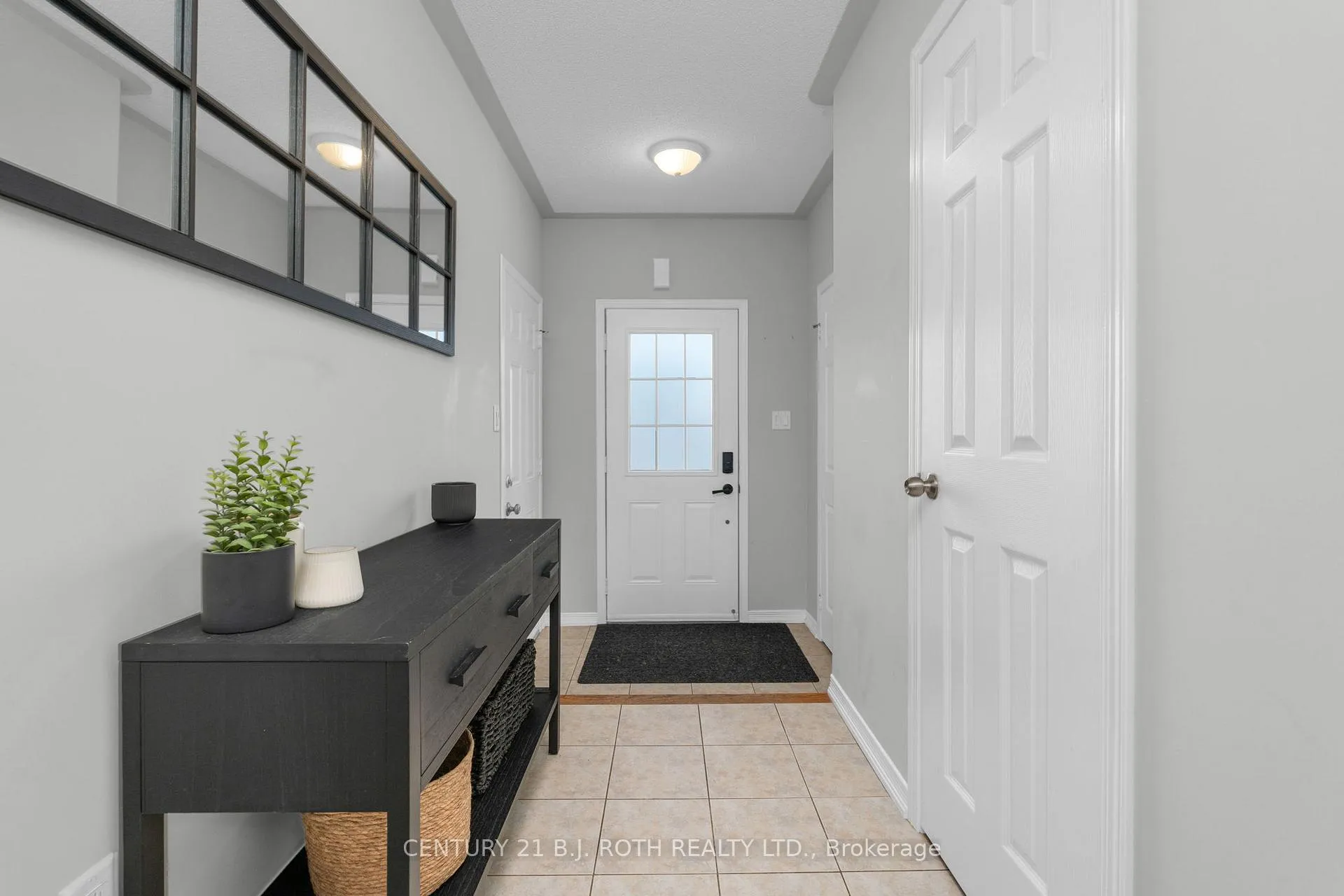 Photo 3 of 35 Mccann Lane, Essa, Angus — HOMEH