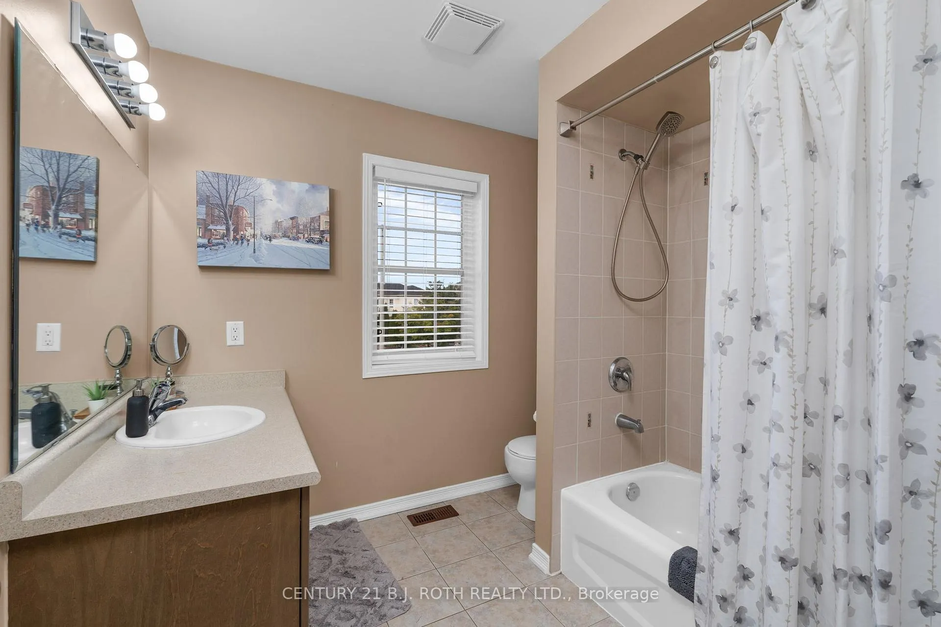 Photo 20 of 35 Mccann Lane, Essa, Angus — HOMEH