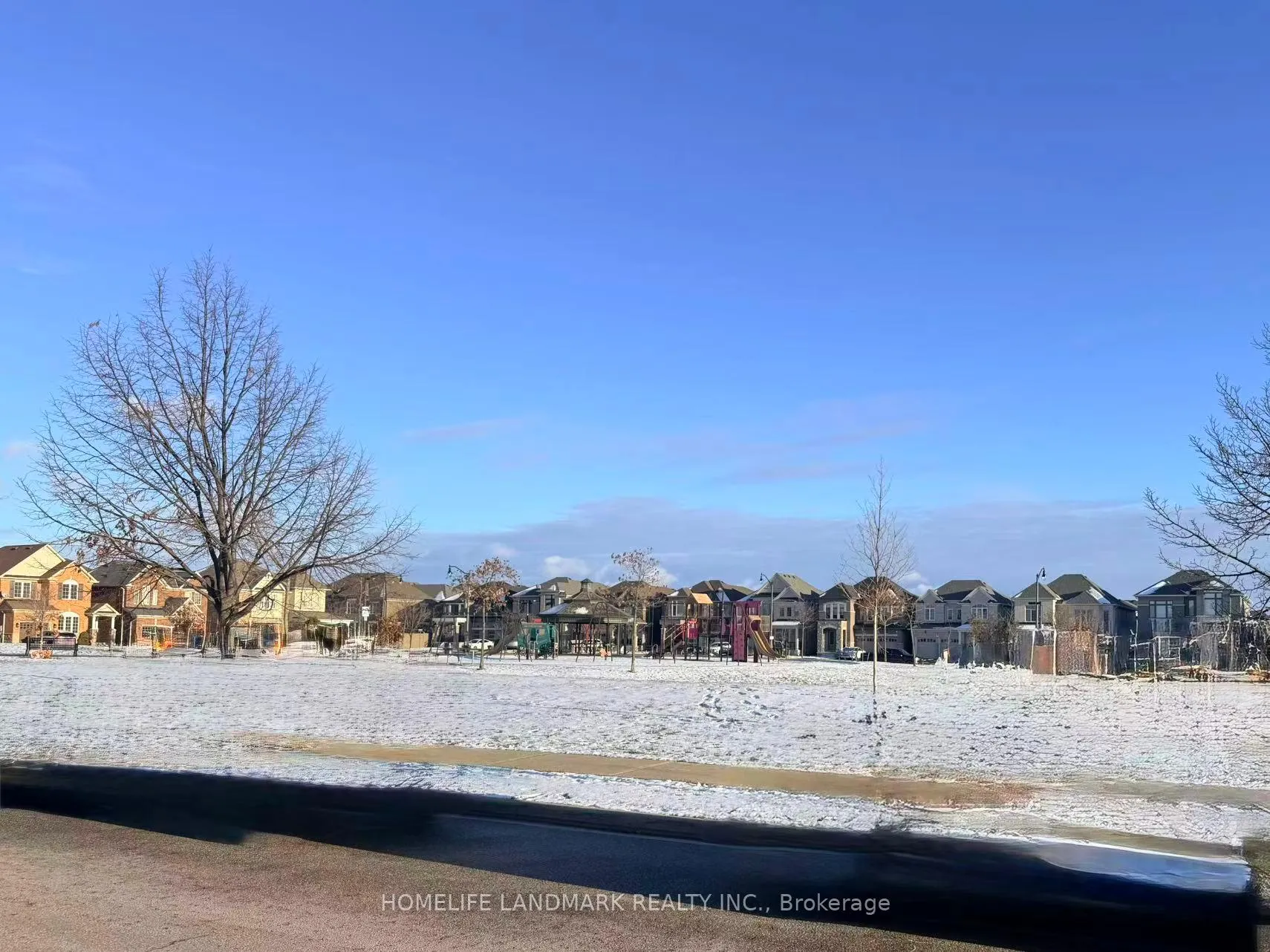 Photo 17 of 15 Sleightholme Crescent, Brampton, Bram East — HOMEH
