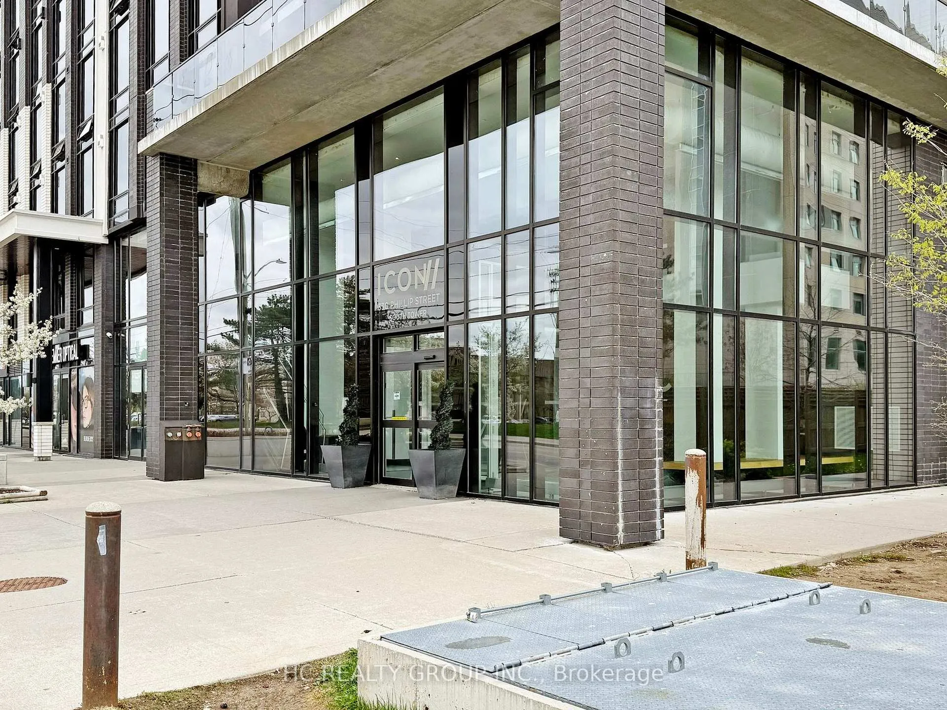 Front of Unit S2405, 330 Phillip Street