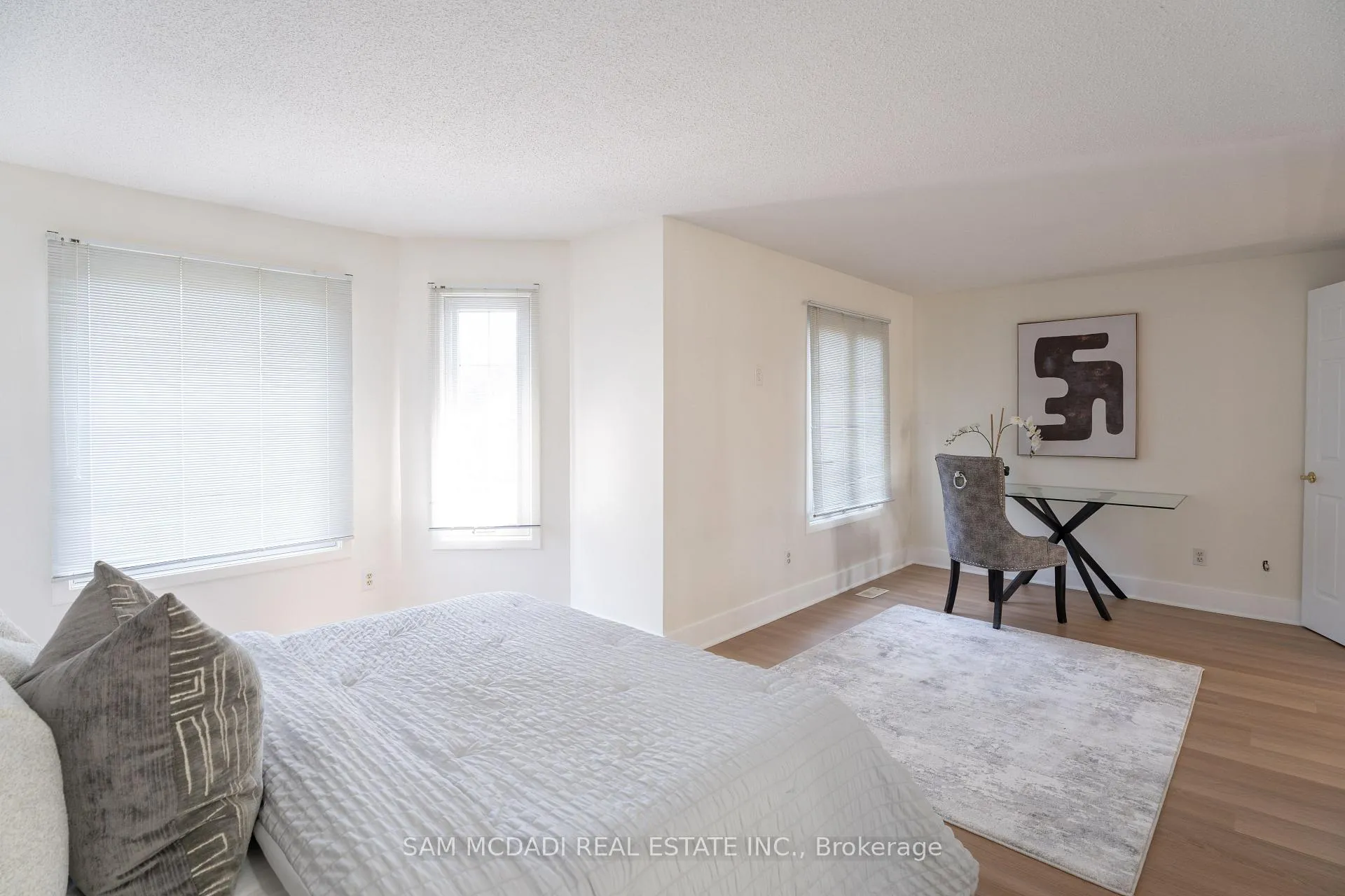 Photo 21 of 74 Pearce Drive, Ajax, Central West — HOMEH