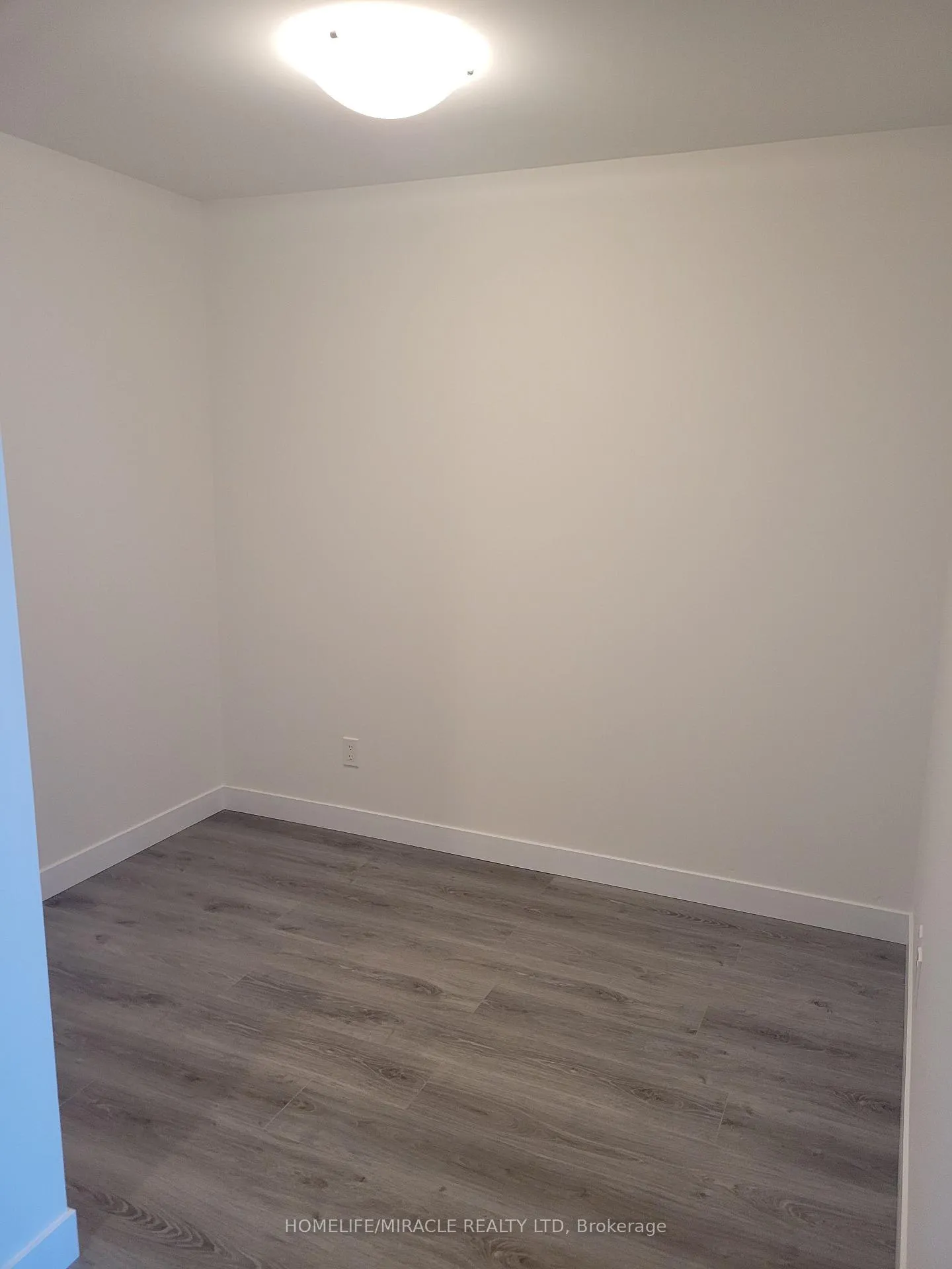 Photo 3 of Unit 2513, 60 Frederick Street, Kitchener, City Commercial Core — HOMEH
