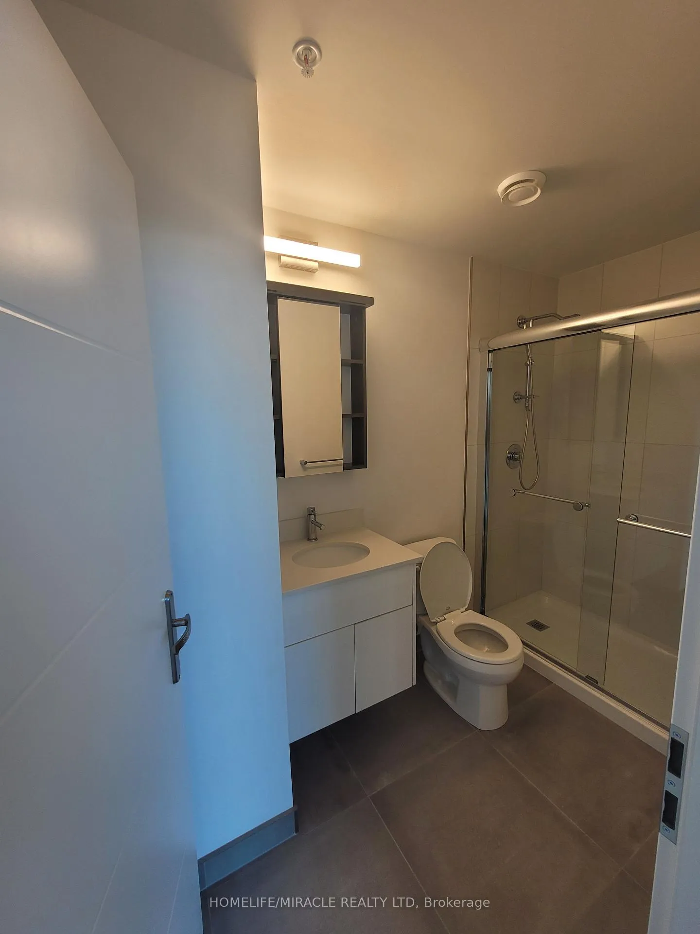 Photo 8 of Unit 2513, 60 Frederick Street, Kitchener, City Commercial Core — HOMEH