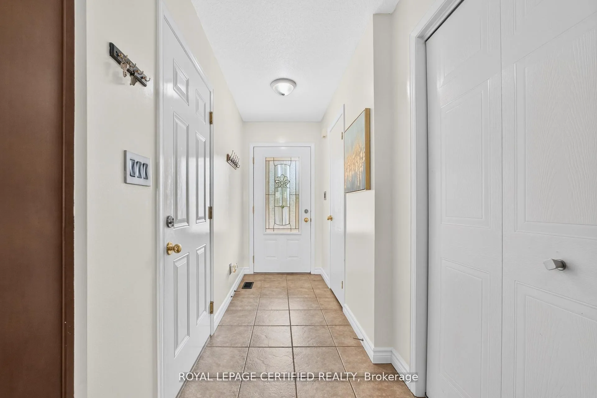 Photo 8 of Unit 2, 20 Shackleton Drive, Guelph, Grange Road — HOMEH