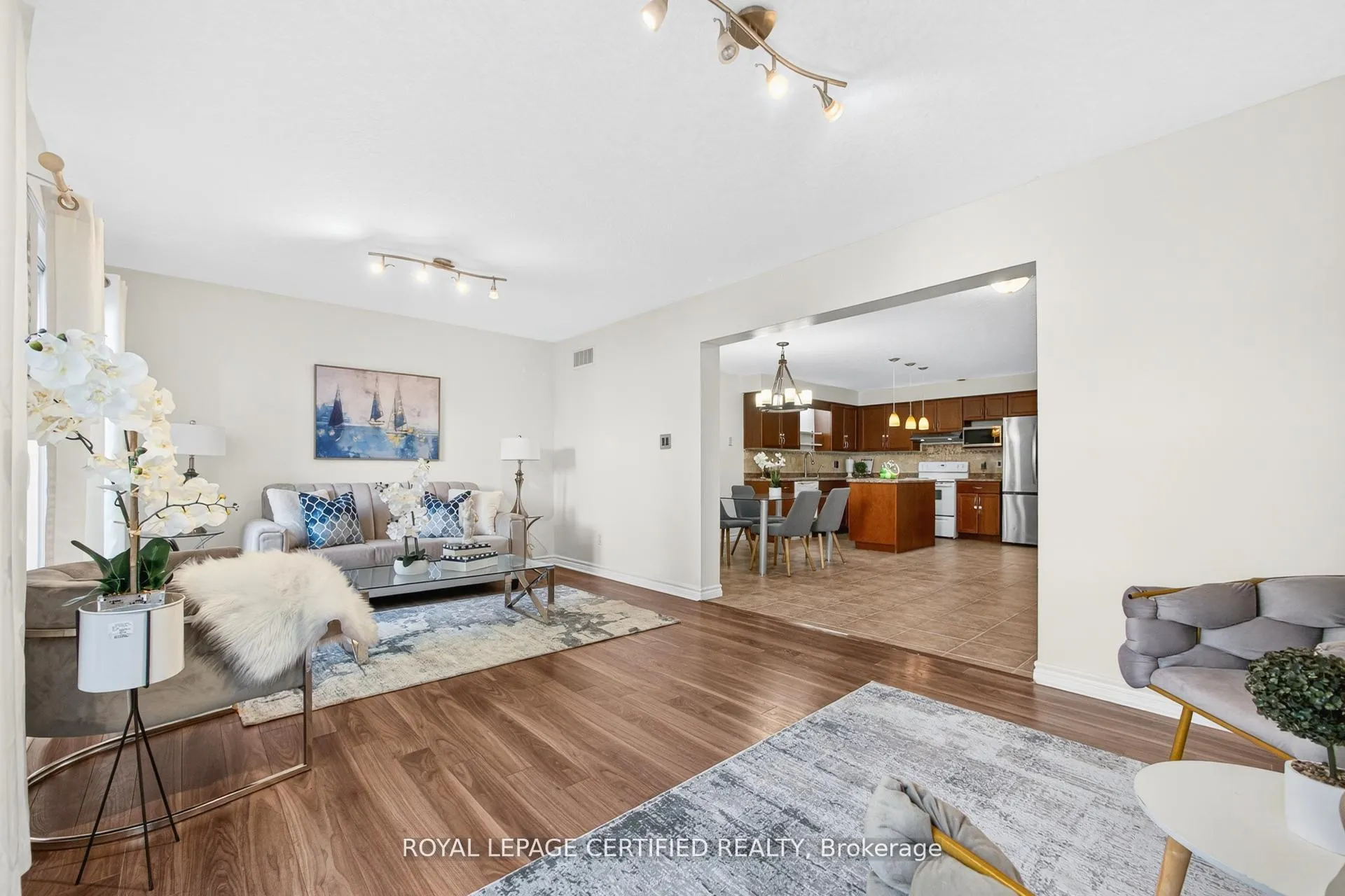Photo 20 of Unit 2, 20 Shackleton Drive, Guelph, Grange Road — HOMEH