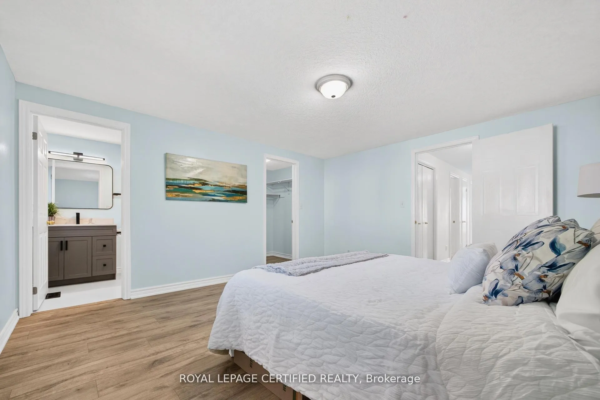 Photo 29 of Unit 2, 20 Shackleton Drive, Guelph, Grange Road — HOMEH