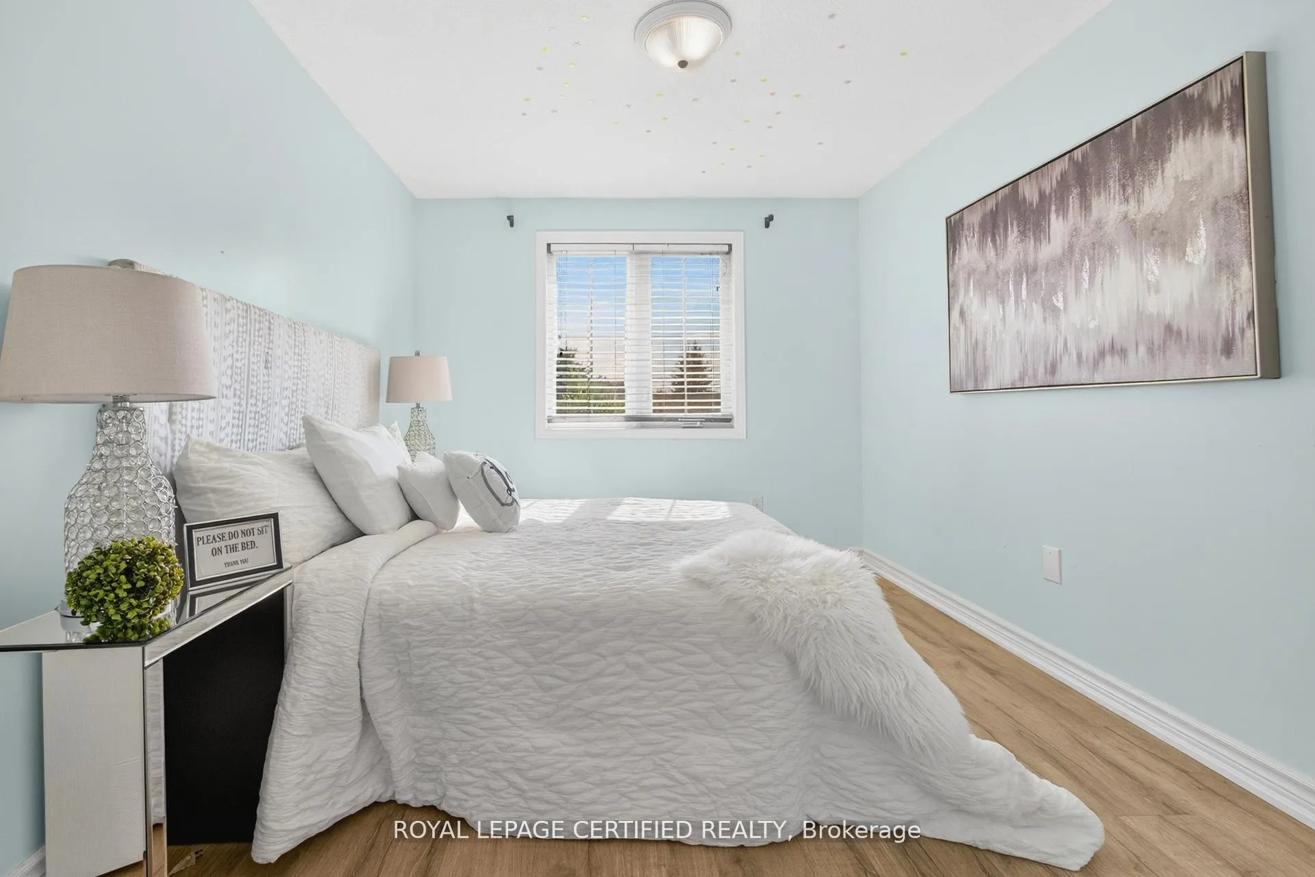Photo 32 of Unit 2, 20 Shackleton Drive, Guelph, Grange Road — HOMEH