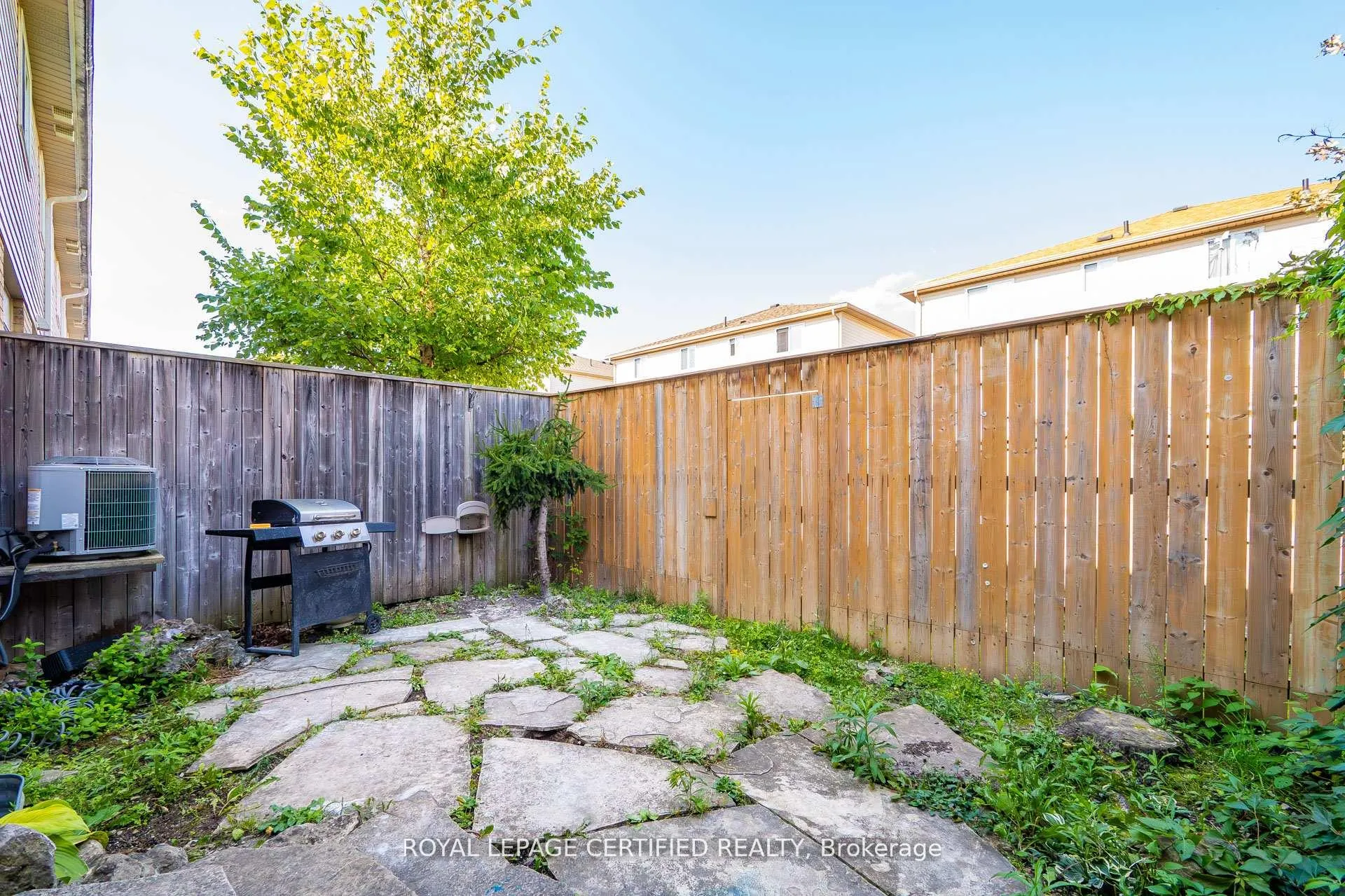 Photo 45 of Unit 2, 20 Shackleton Drive, Guelph, Grange Road — HOMEH