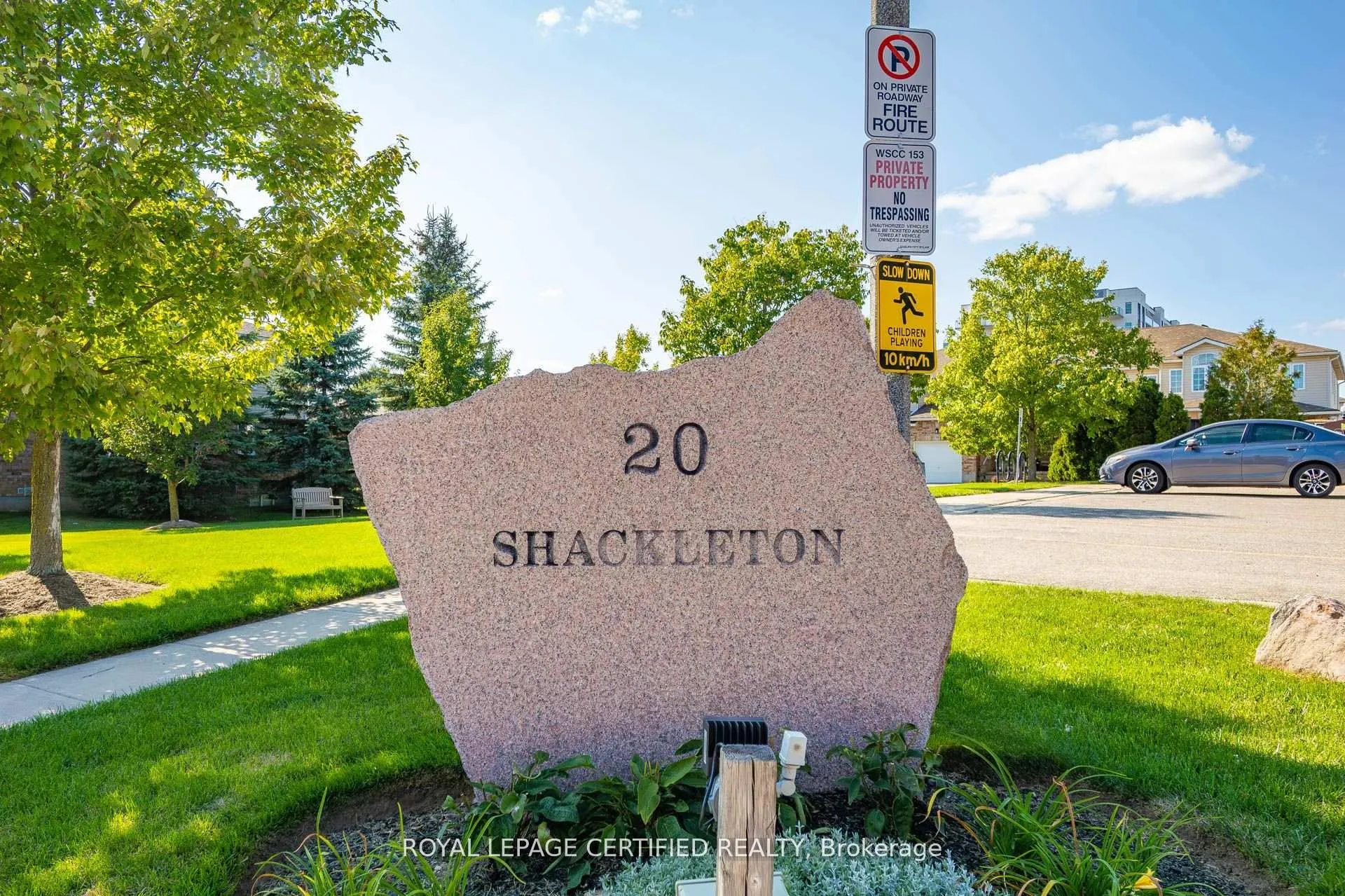 Photo 49 of Unit 2, 20 Shackleton Drive, Guelph, Grange Road — HOMEH
