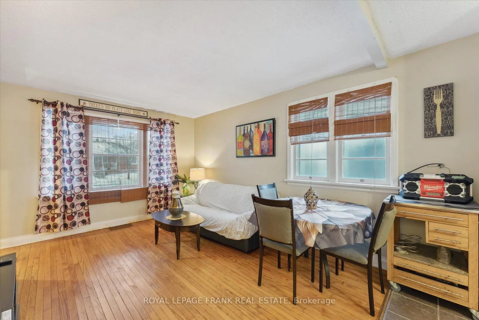 Photo 6 of 135 Lauder Road, Oshawa, O'Neill — HOMEH