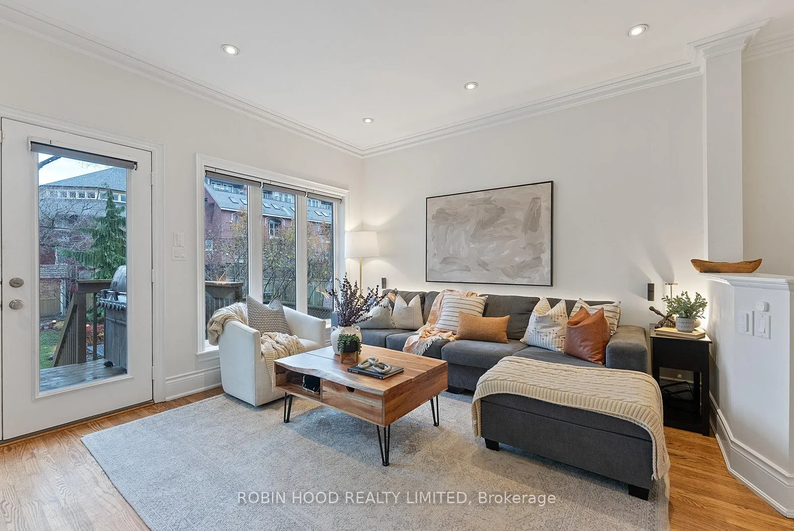 Photo 10 of 15 Gough Avenue, Toronto, North Riverdale — HOMEH