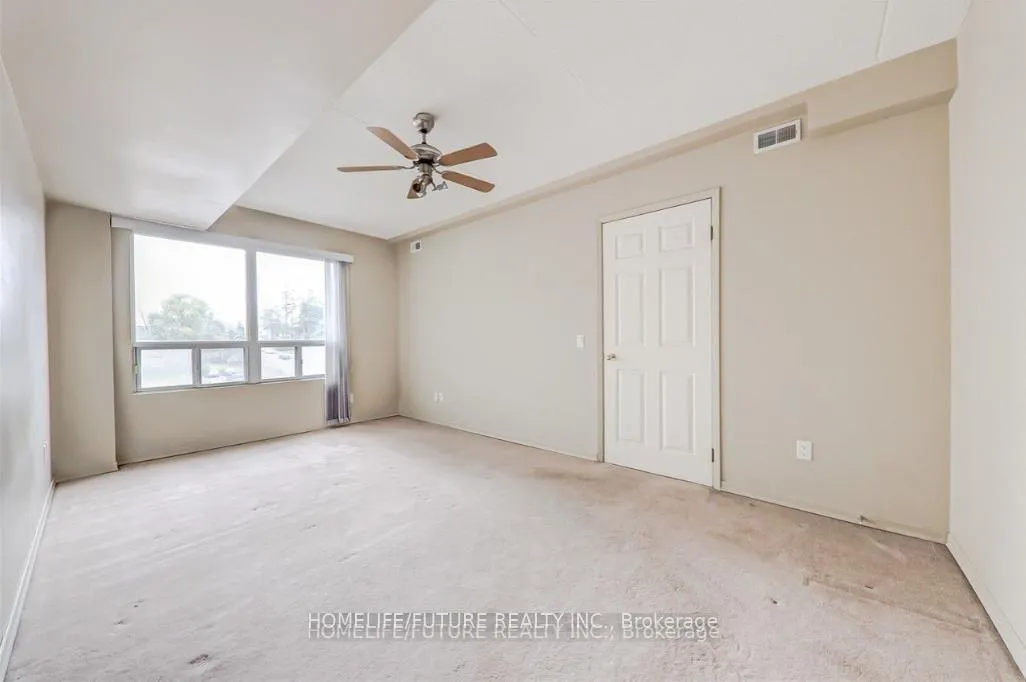 Photo 18 of Unit 314, 160 Wellington Street E, Aurora, Aurora Village — HOMEH