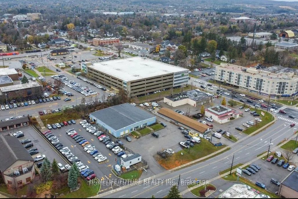 Photo 26 of Unit 314, 160 Wellington Street E, Aurora, Aurora Village — HOMEH