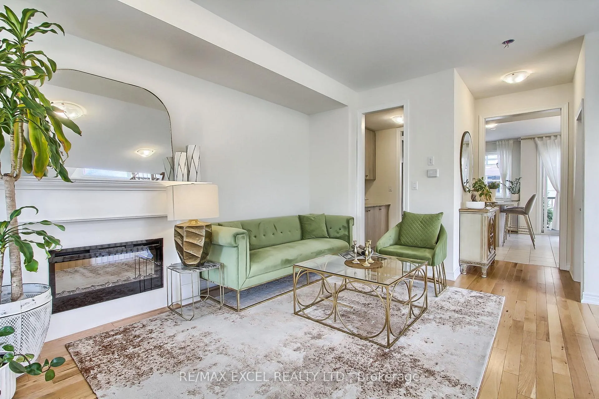 Photo 10 of 8 Lord Melborne Street, Markham, Victoria Square — HOMEH