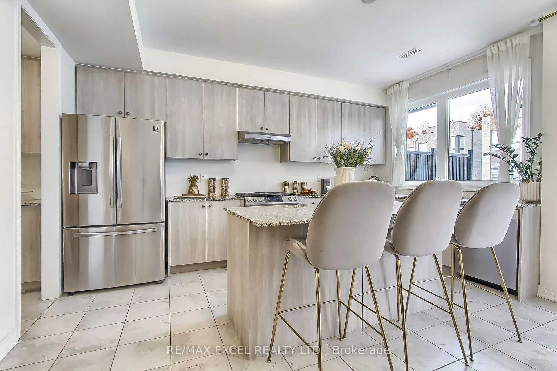 Photo 15 of 8 Lord Melborne Street, Markham, Victoria Square — HOMEH
